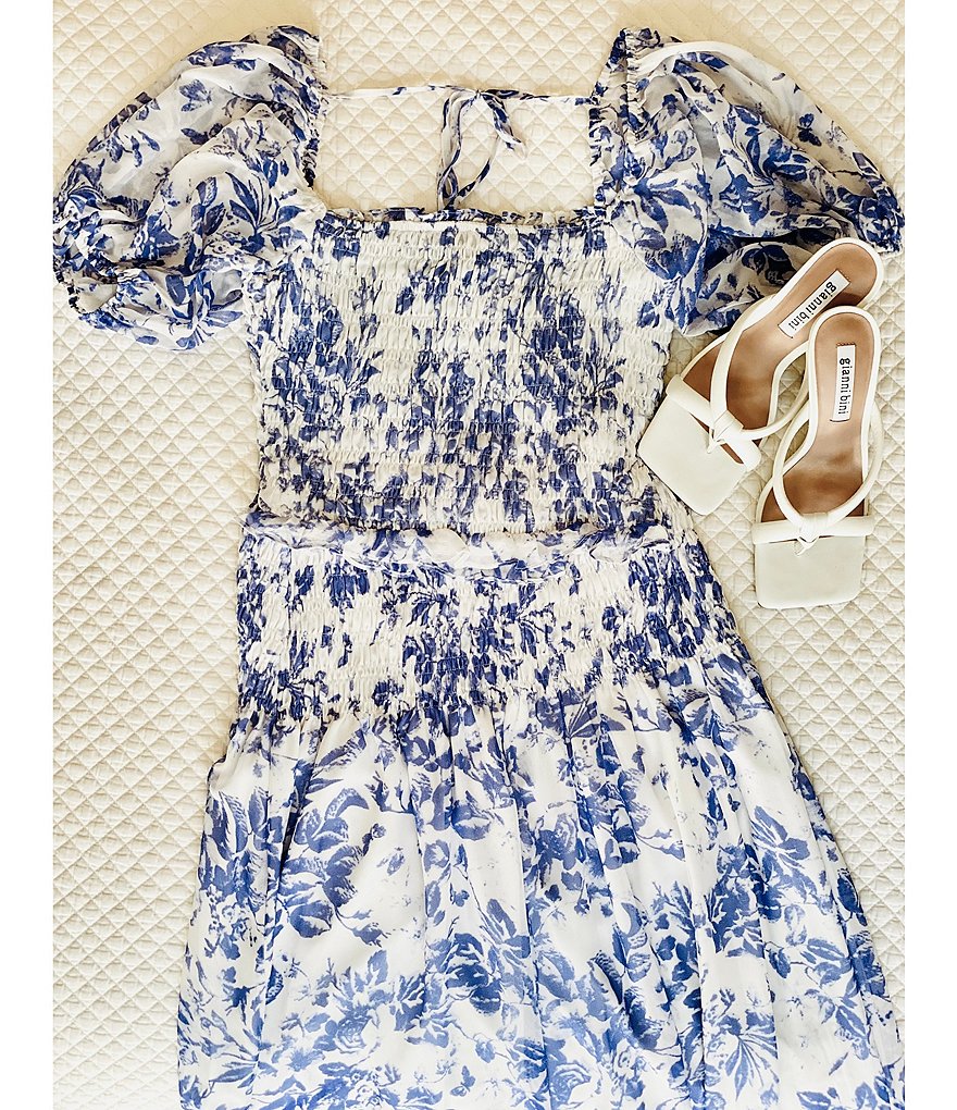 BB Dakota by Steve Madden Up to Here Puff Elbow Sleeve Mock Neck Smocked Top