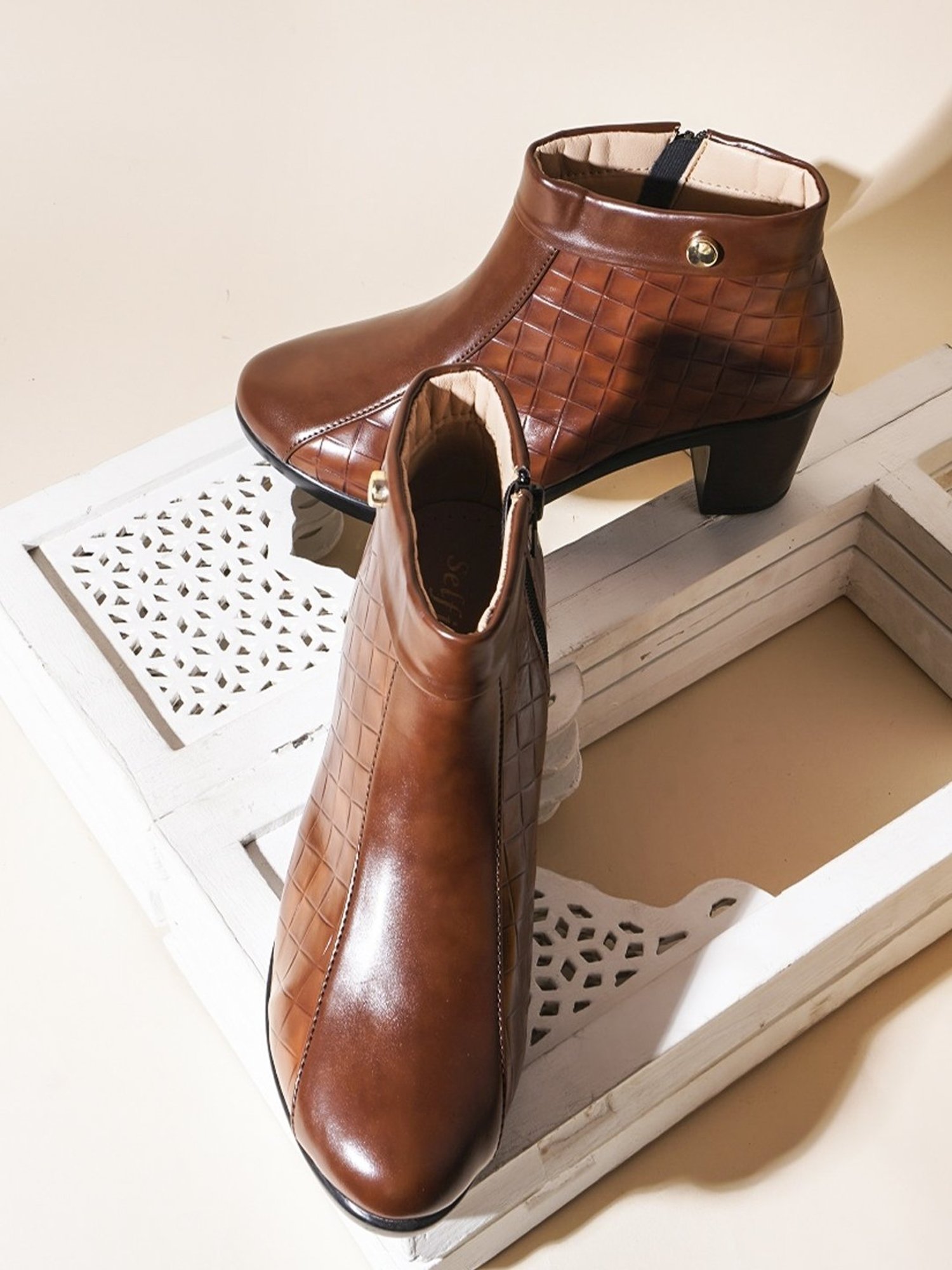 The White Pole Women's Tan Casual Boots