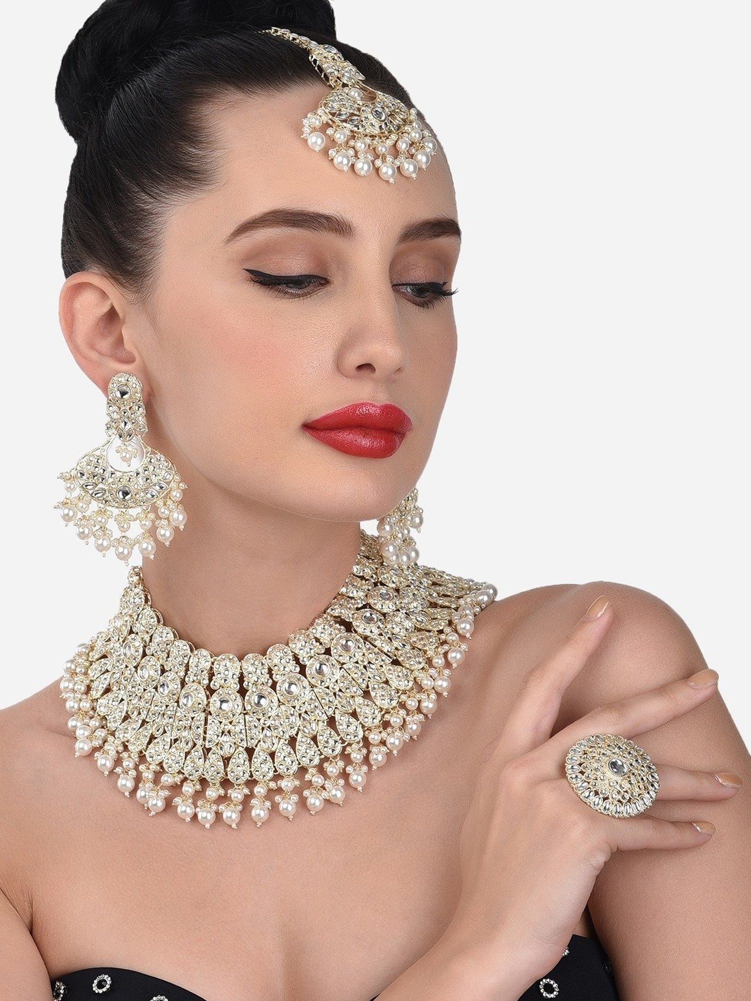 Zaveri Pearls Gold Tone Bridal Kundan Choker Necklace Earring Maangtikka & Ring Set-ZPFK13053