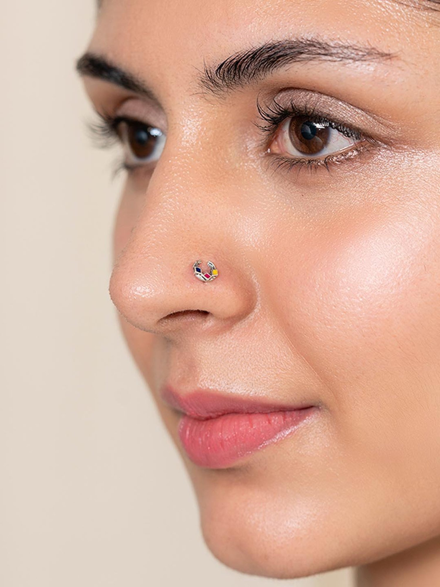 Shaya 92.5 Sterling Silver Sadu Bharat Style Nosepin for Women