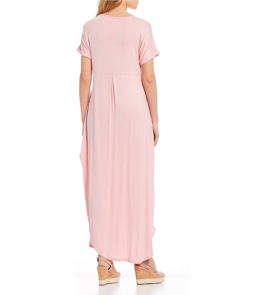 Stilletto's Oversized T-Shirt V-Neck Maxi Dress
