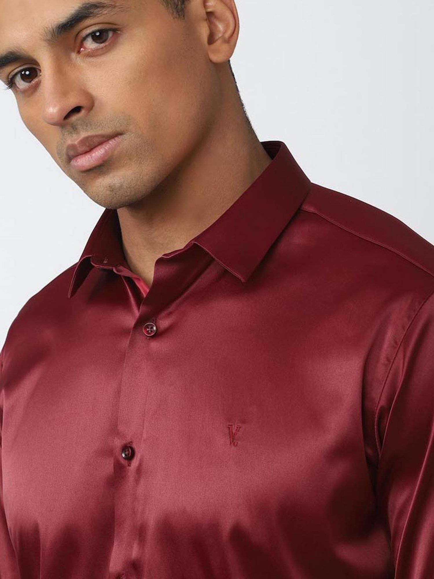 V Dot Maroon Slim Fit Shirt