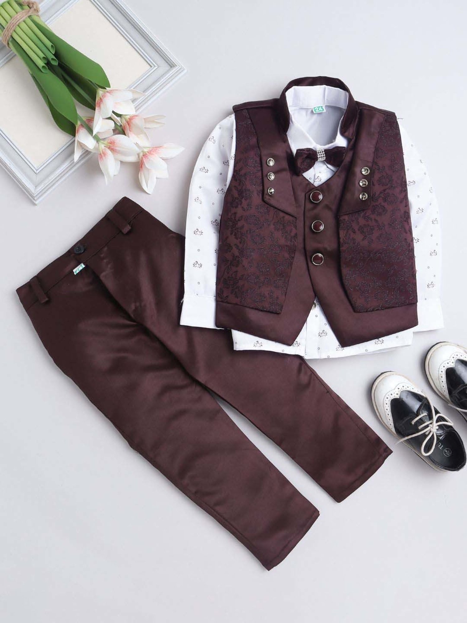 Fourfolds Boys Wine Solid Full Sleeves Clothing Set