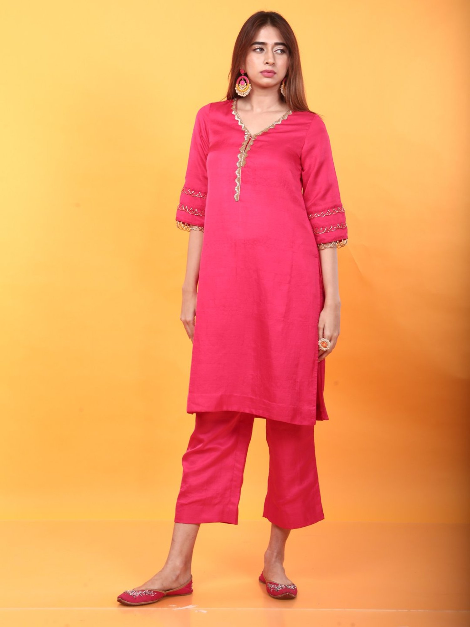Monk & Mei Gulnaar Lahori Kurta and Pant Set-Fuchsia Pink