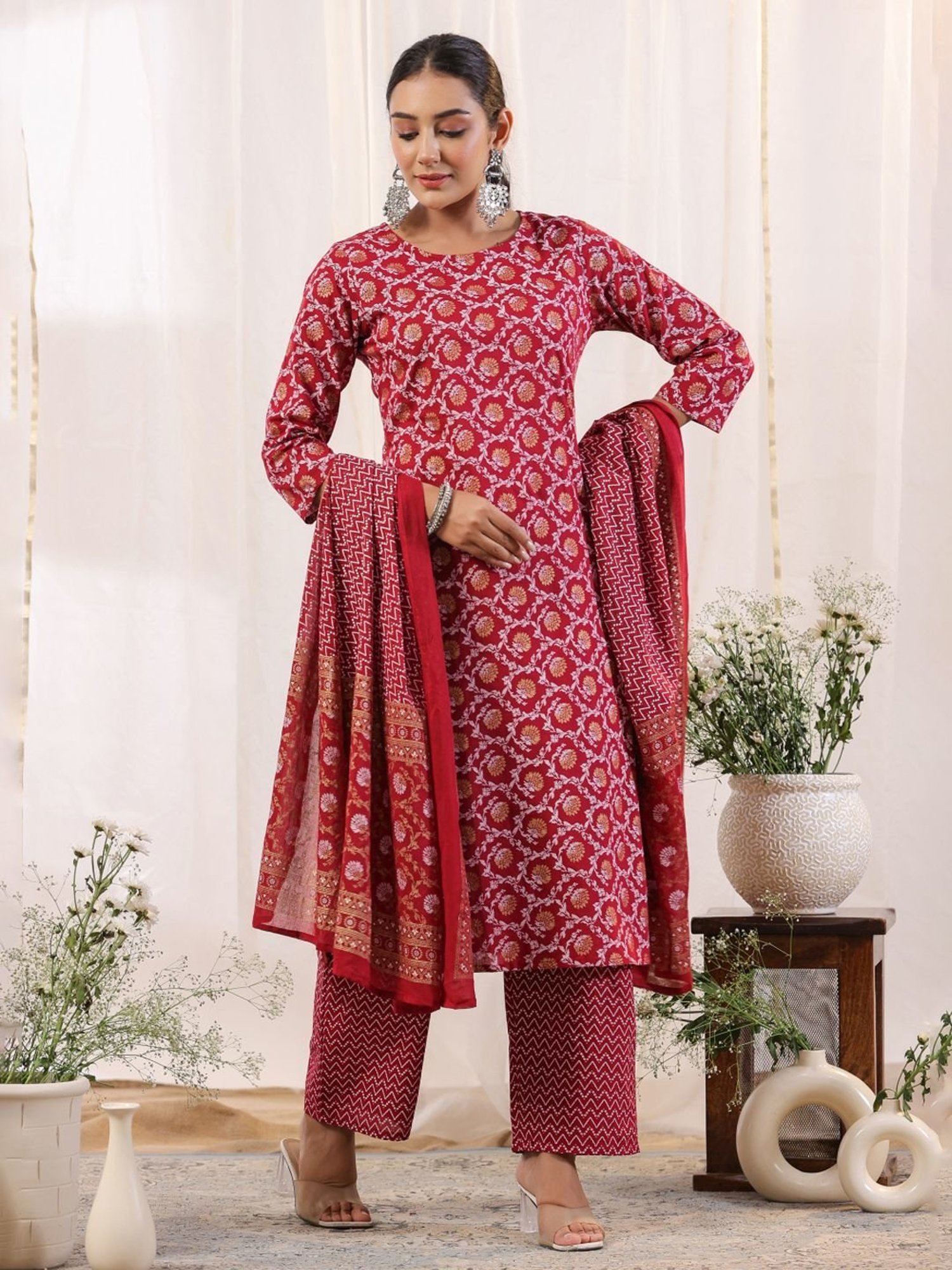 Anubhutee Red Cotton Printed Kurta Pant Set With Dupatta