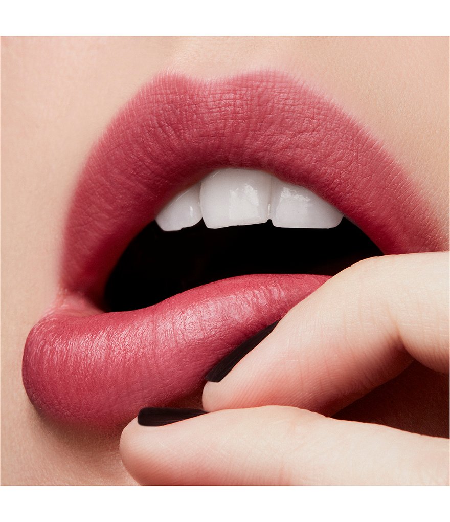 MAC Love Me Lipstick