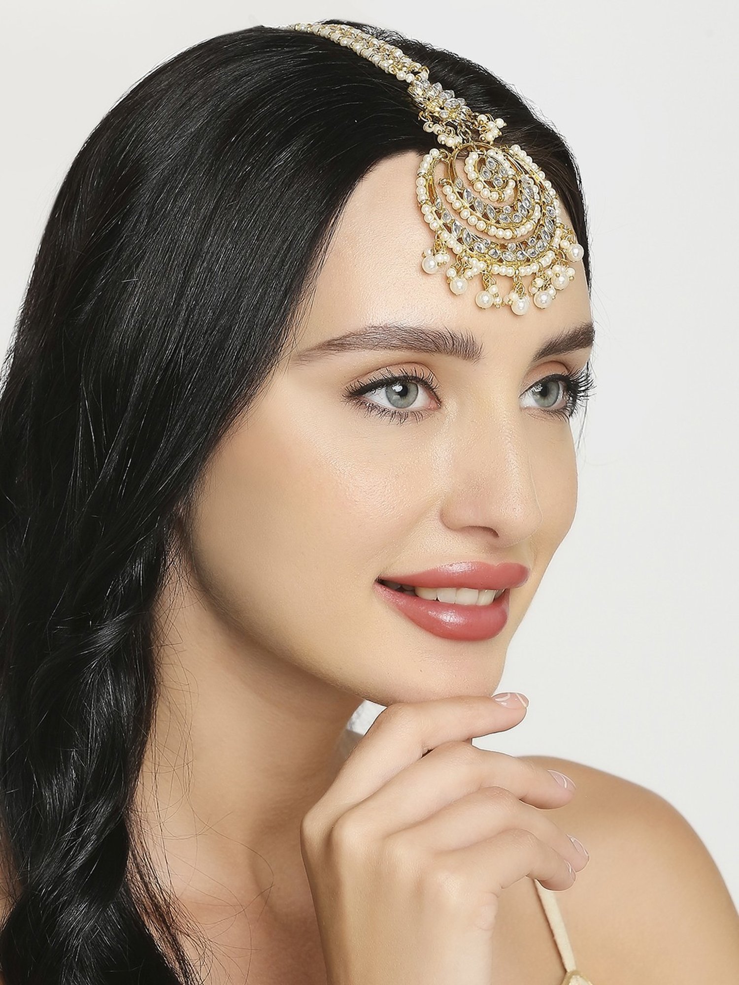 Oomph Gold Tone Kundan Wedding Maang Tikka