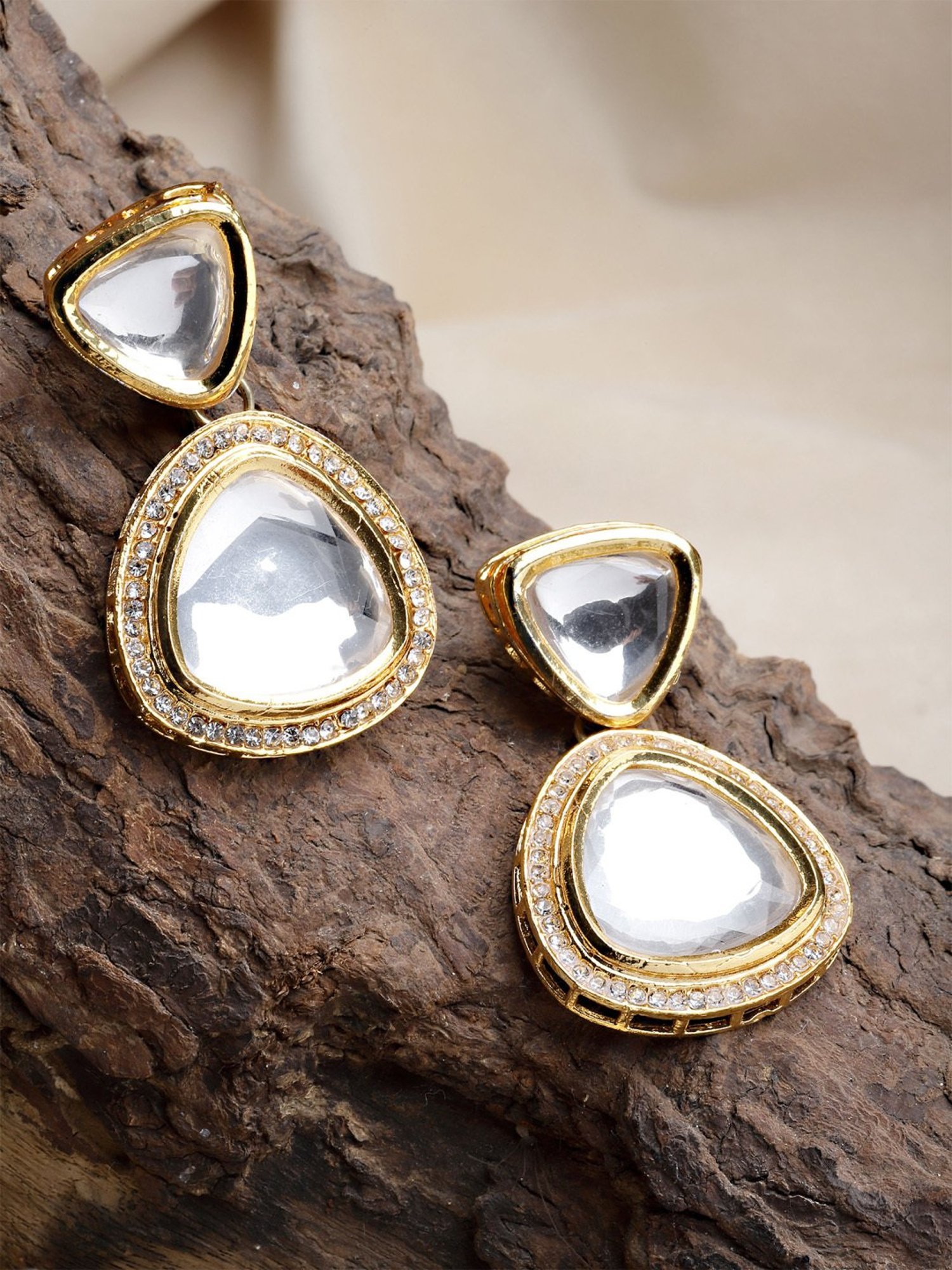 Karatcart Gold-Plated Handcrafted Triangular Polki Kundan Drop Earrings for Women