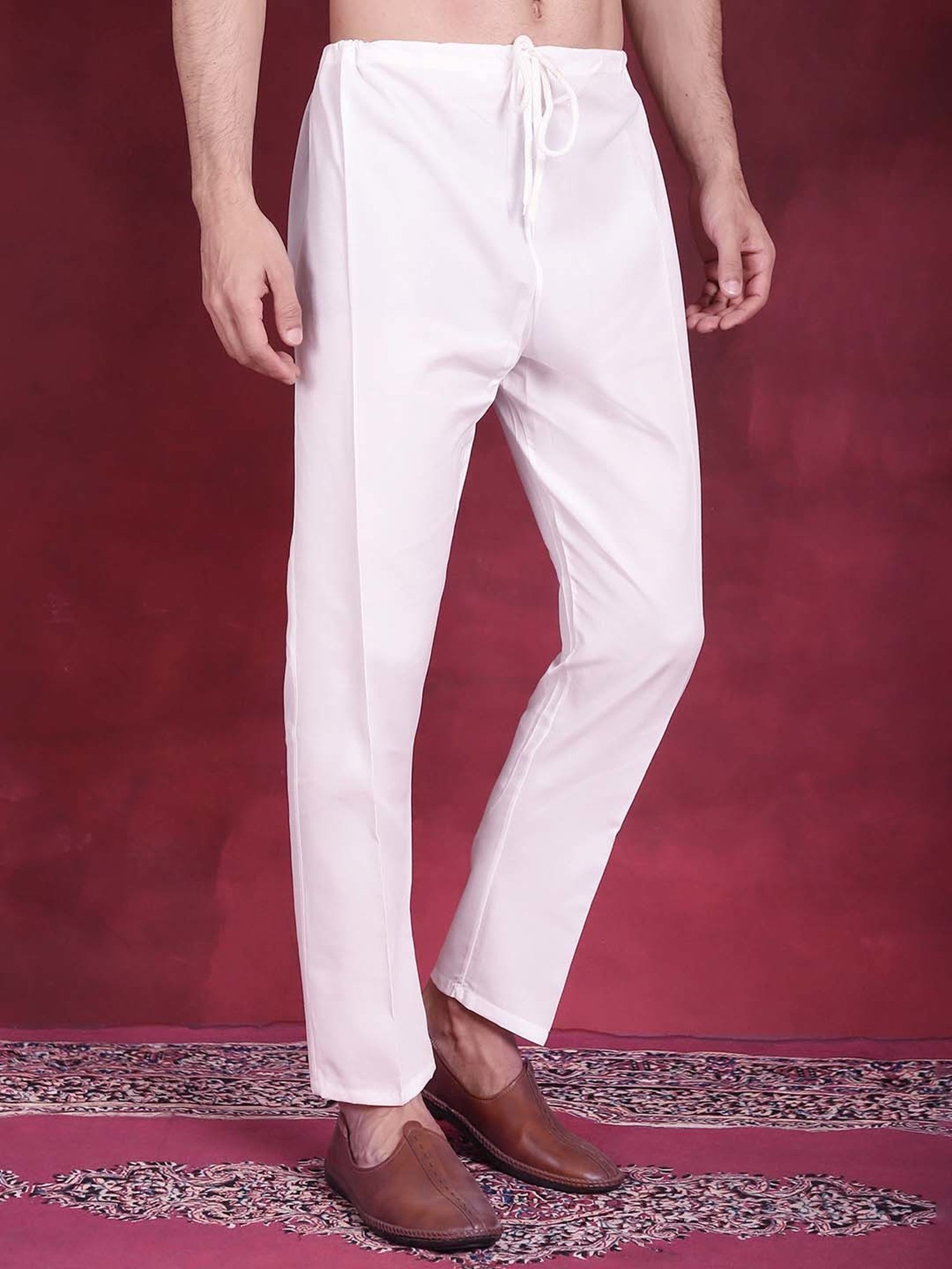 Jompers White Regular Fit Pyjamas
