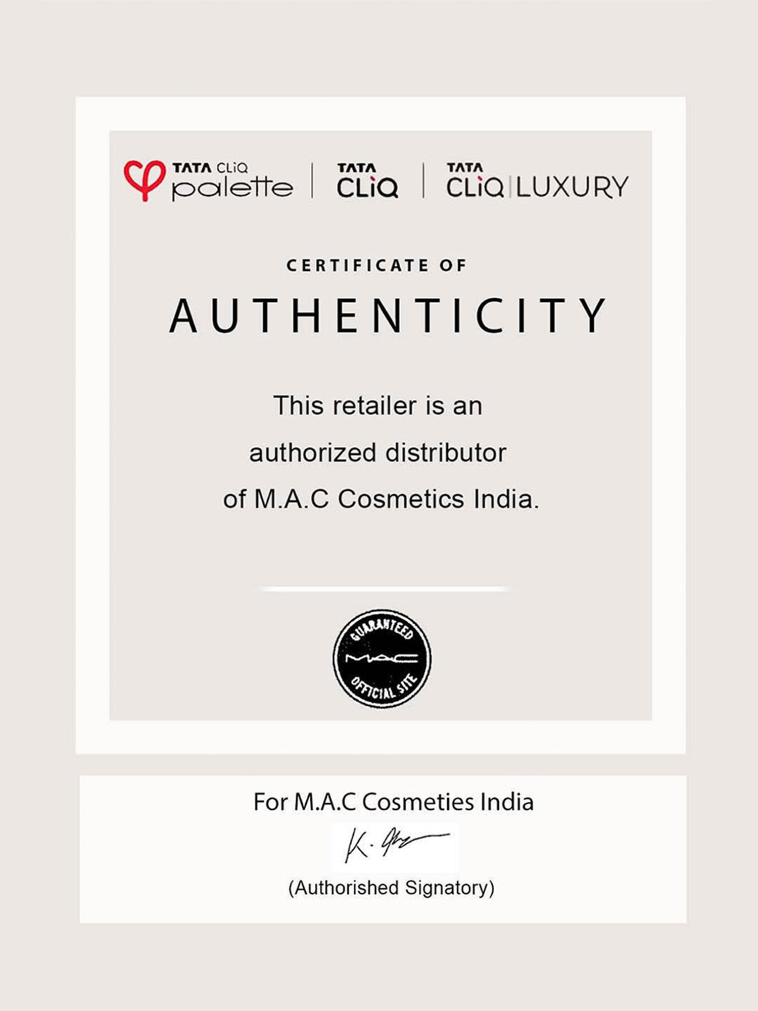 M.A.C MACximal Matte Mini Lipstick Ruby Woo - 1.8 gm