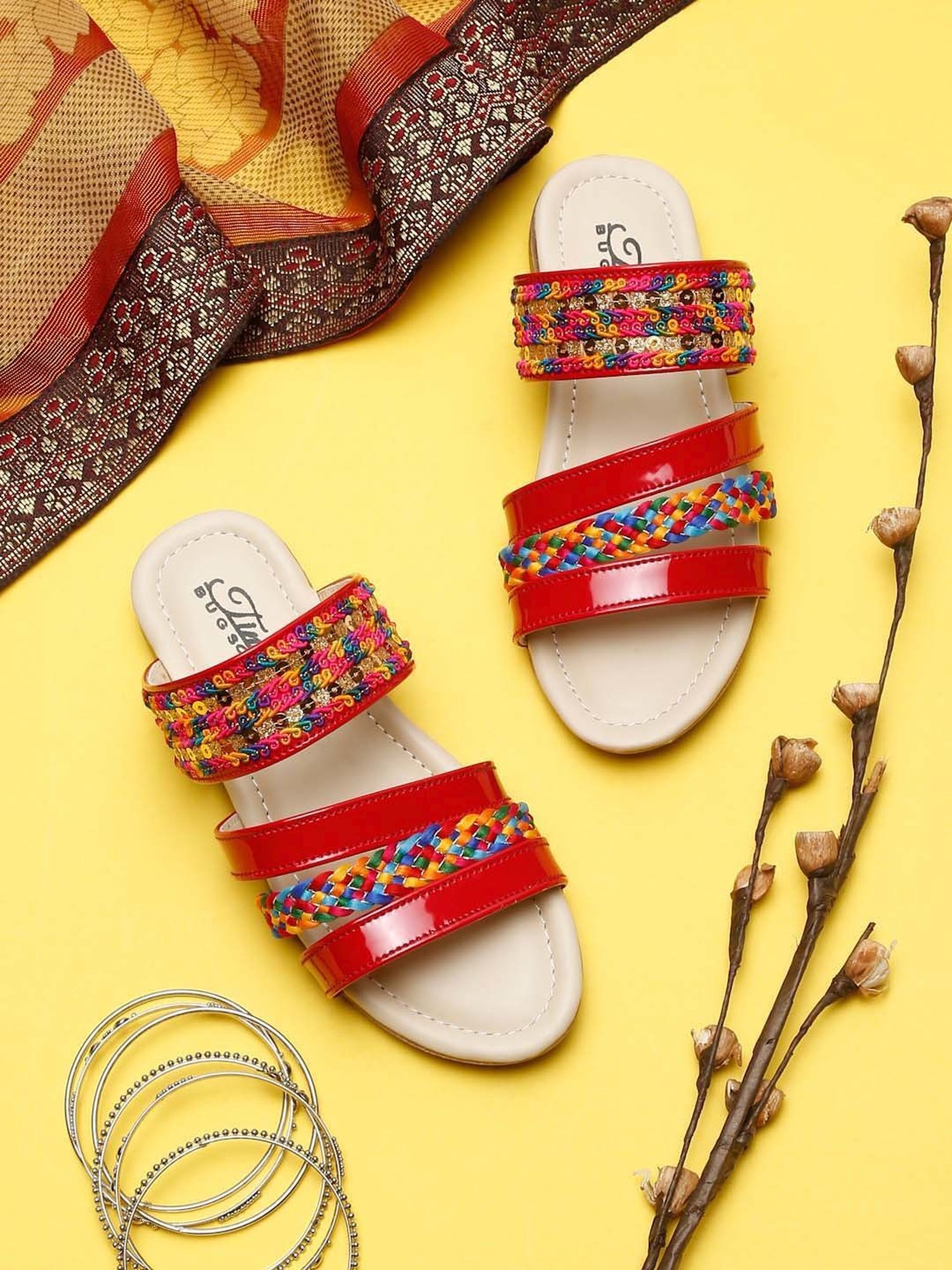 Shoetopia Kids Beige Toe Ring Sandals