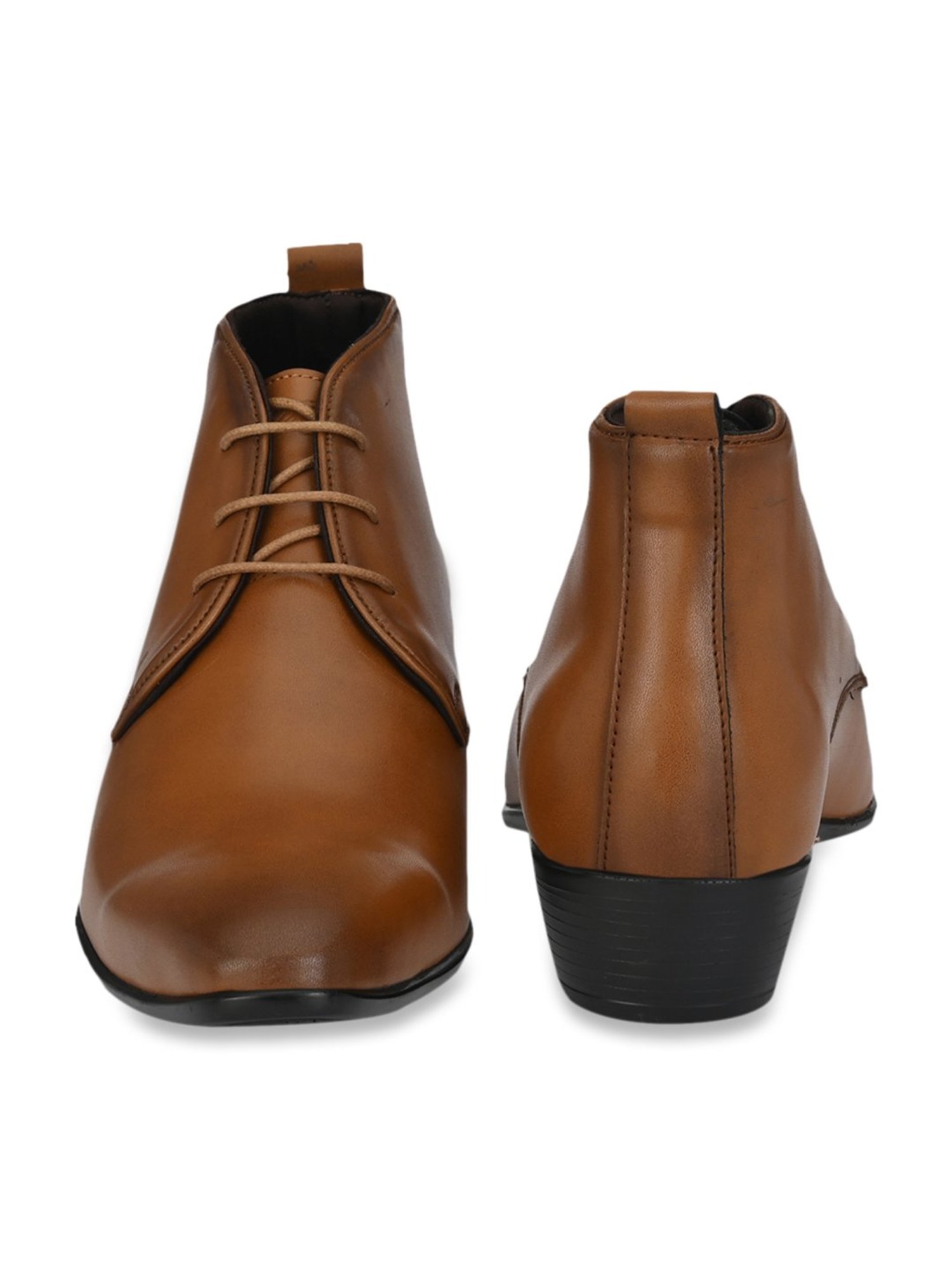 Delize Men's Tan Chukka Boots