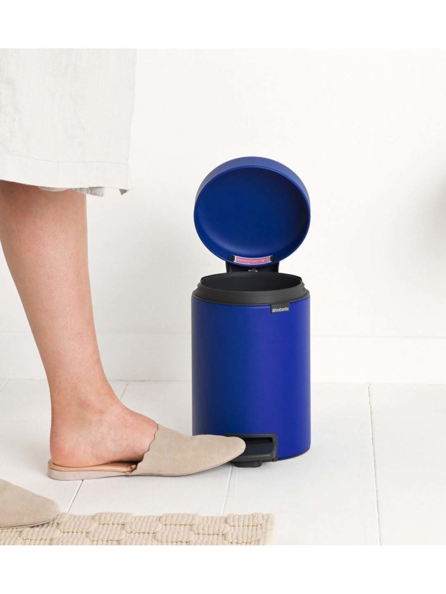 BRABANTIA NewIcon Blue Plastic Pedal Bin (3 L)