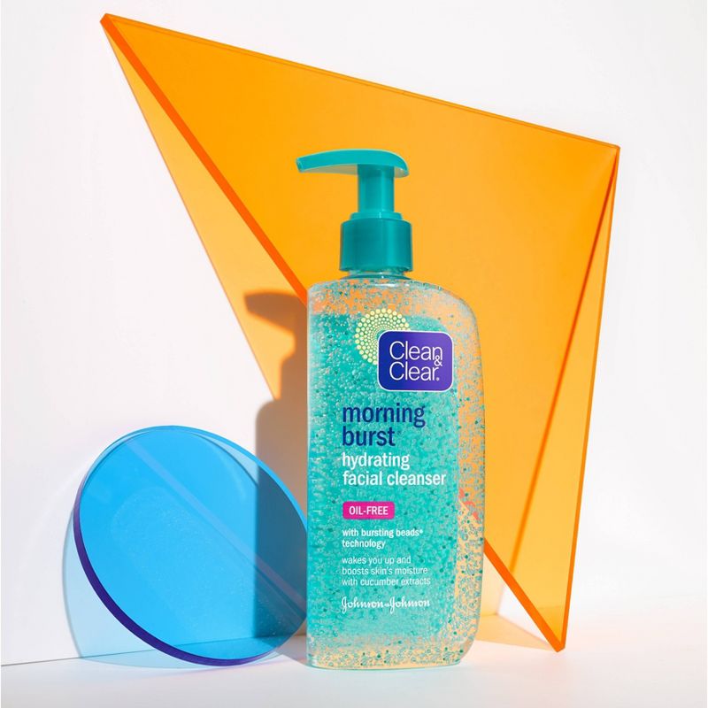 Clean & Clear Morning Burst Oil-Free Hydrating Face Wash - 8 fl oz