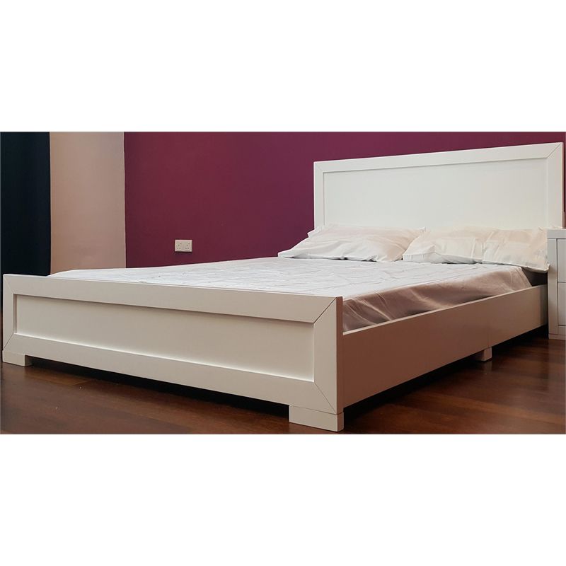 Oxford White King Bed in White - Camden Isle