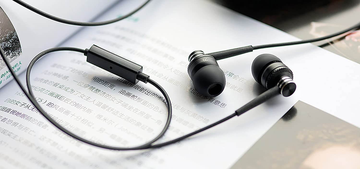 Edifier P270 in-Ear Headset - Metallic Earbud Headphones with Mic and Remote Control - Black