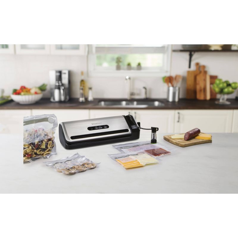 FoodSaver 2-In-1 Food Preservation Vacuum Sealer System - Silver