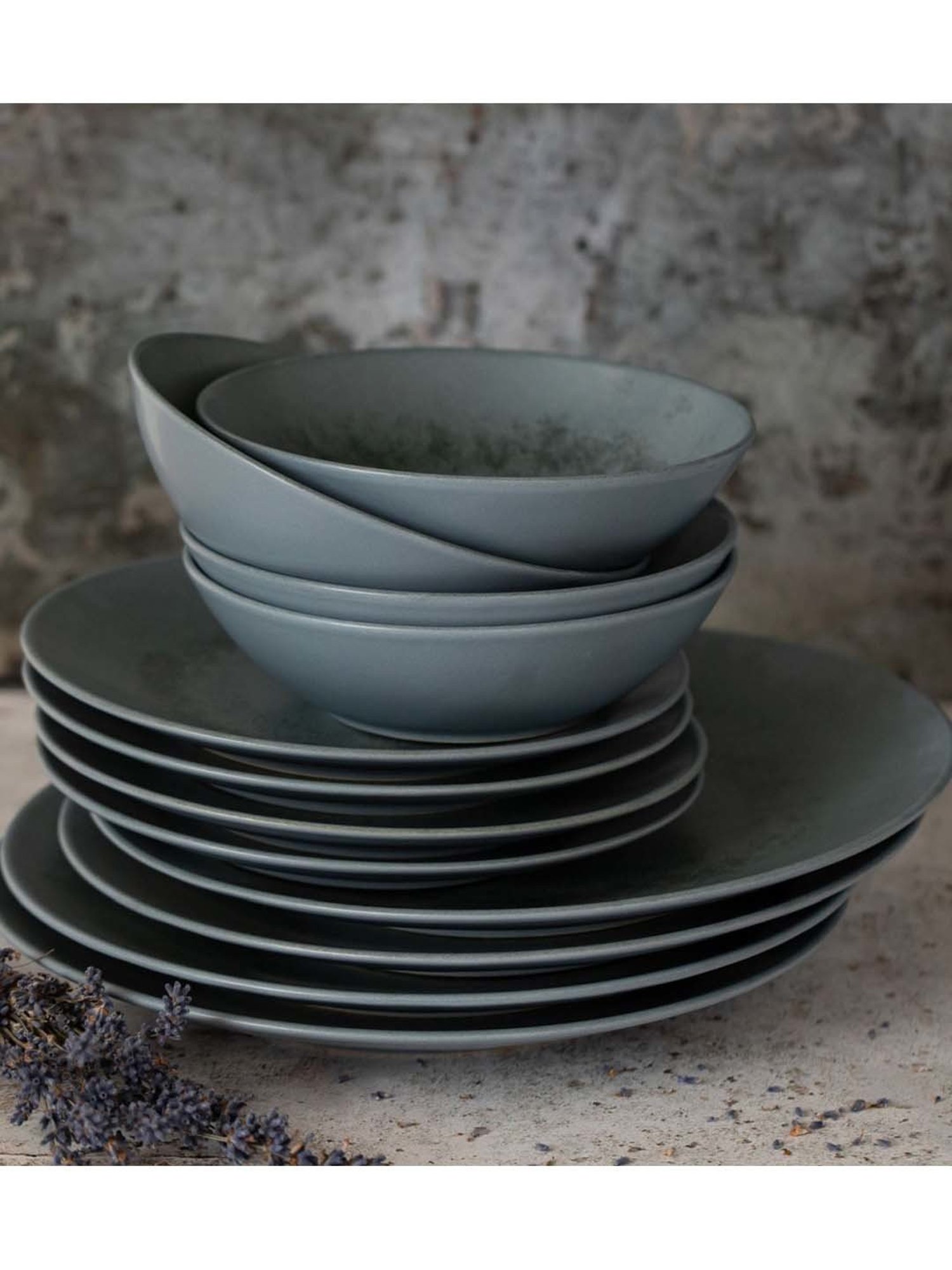 Mikasa Reactive Grey Stoneware Dinner Set