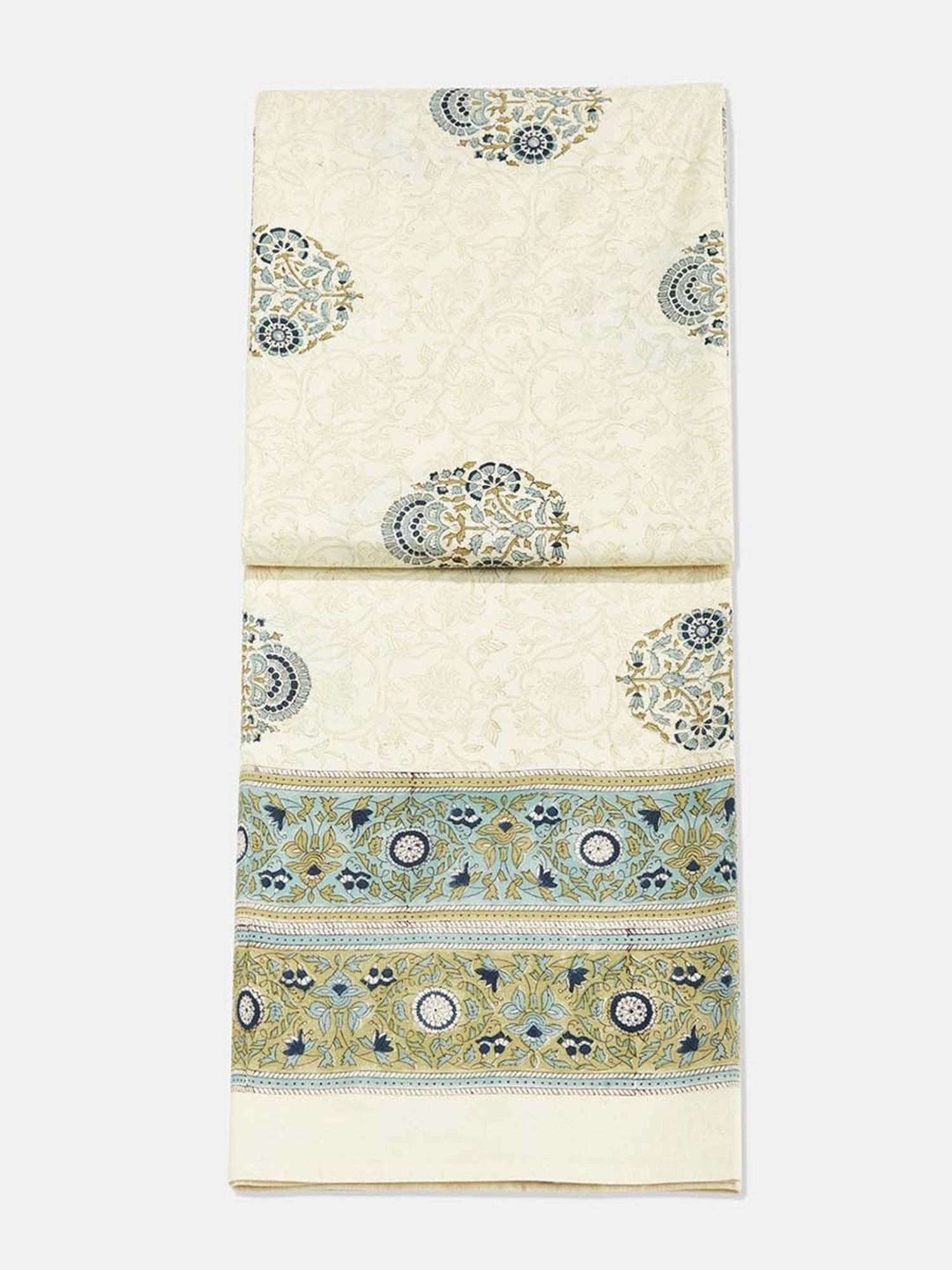 DDECOR Live beautiful Geometric Insignia Dove 210 TC Cotton Comforters - Set of 3