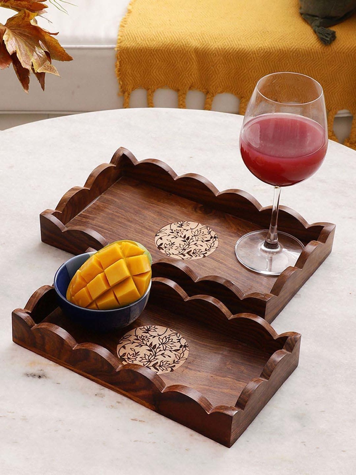VarEesha Gul Brown Sheesham Wood Rectangular Tray - Set of 2
