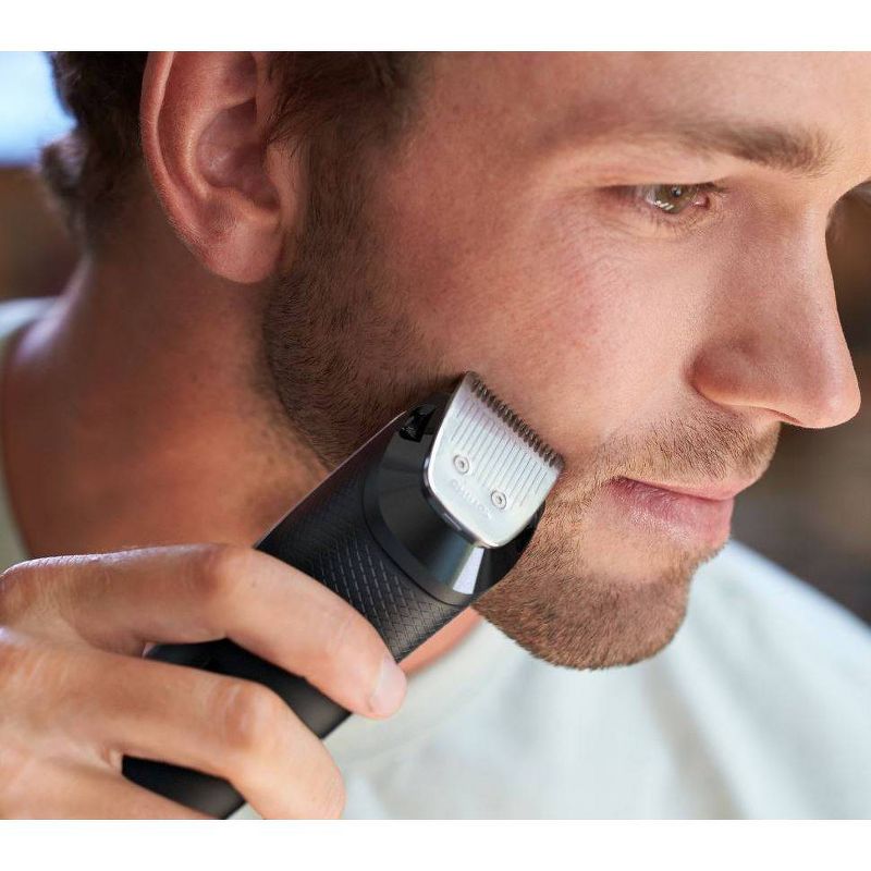 Philips Norelco Series 5500 Beard & Hair Men's Rechargeable Electric Trimmer - BT5511/49