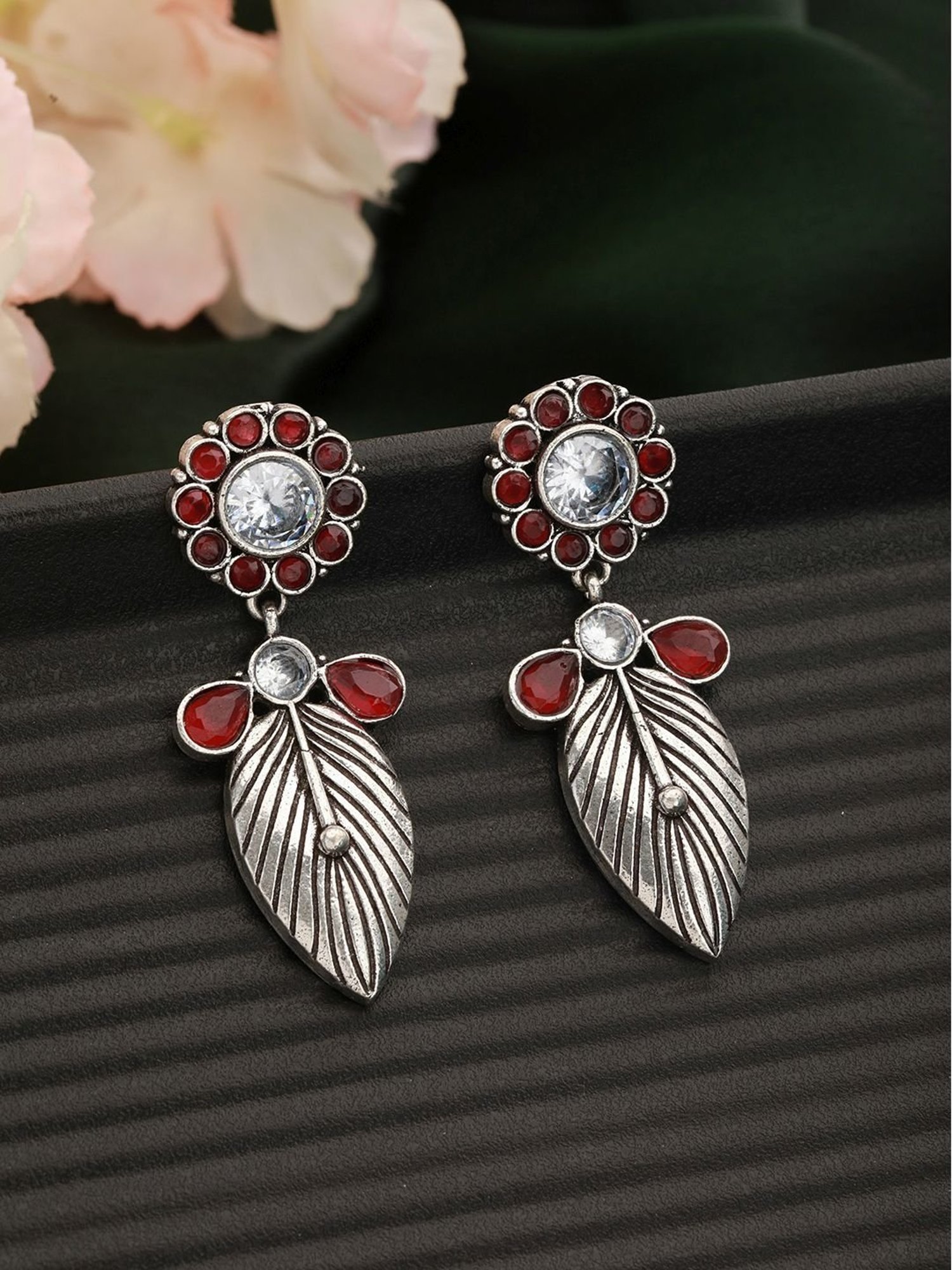 Aatmana Silver-Plated Red & White Contemporary Drop Earrings