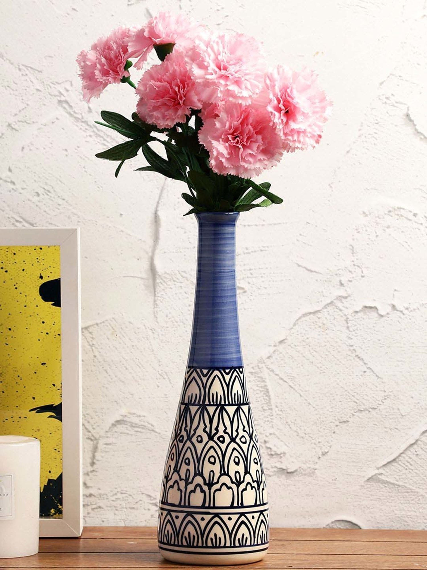 VarEesha Mehraab Off-White & Blue Ceramic Narrow Bottle Vase