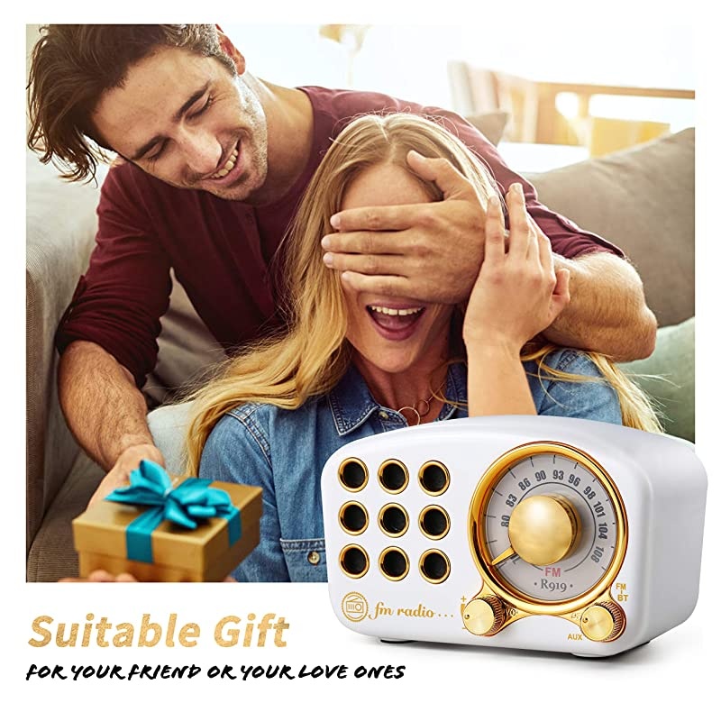 Bluetooth Speaker FM Vintage Radio with Loud Volume Strong Bass Enhancement Bluetooth 42 Wireless Connection TF Card amp MP3 Player