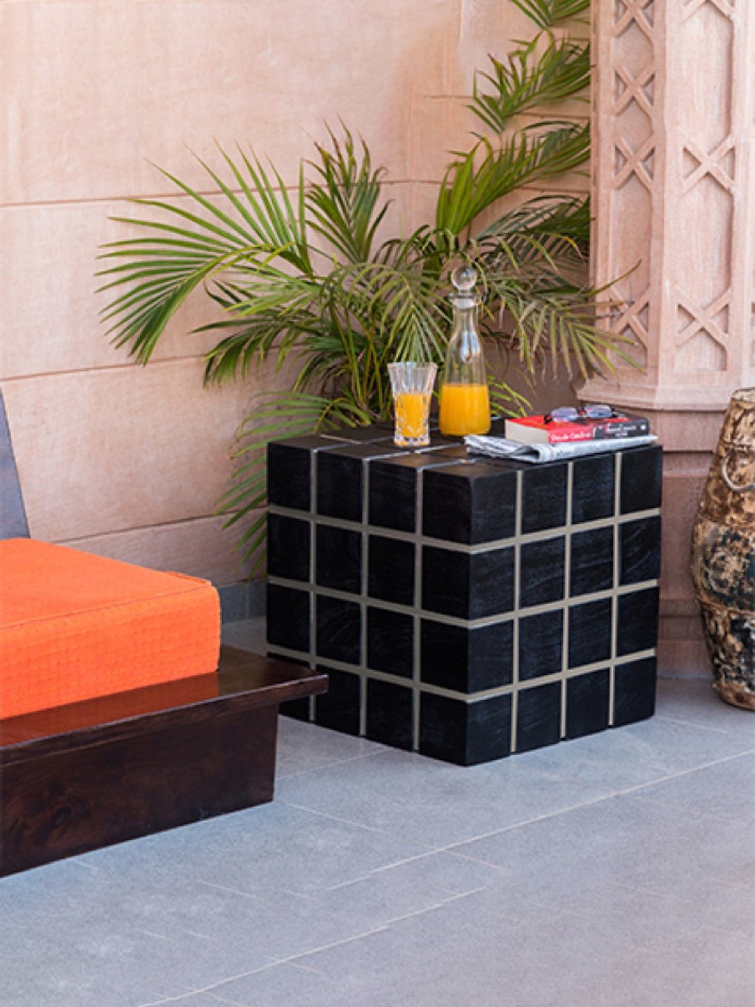 Artisans Rose Black Mango Wood Cube Table