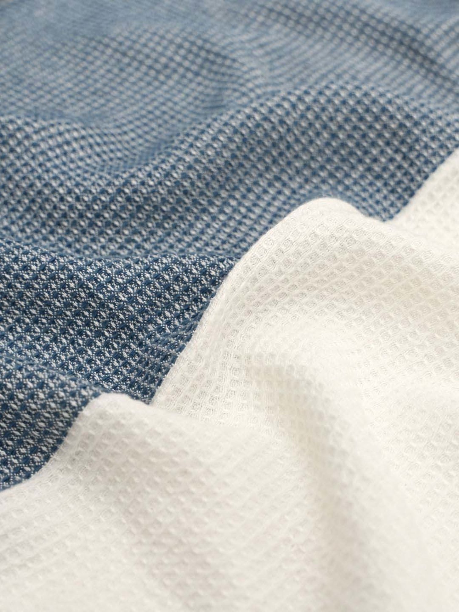 Doctor Towels Denim Blue 400 GSM Bamboo Waffle Bath Towel - Gift Box