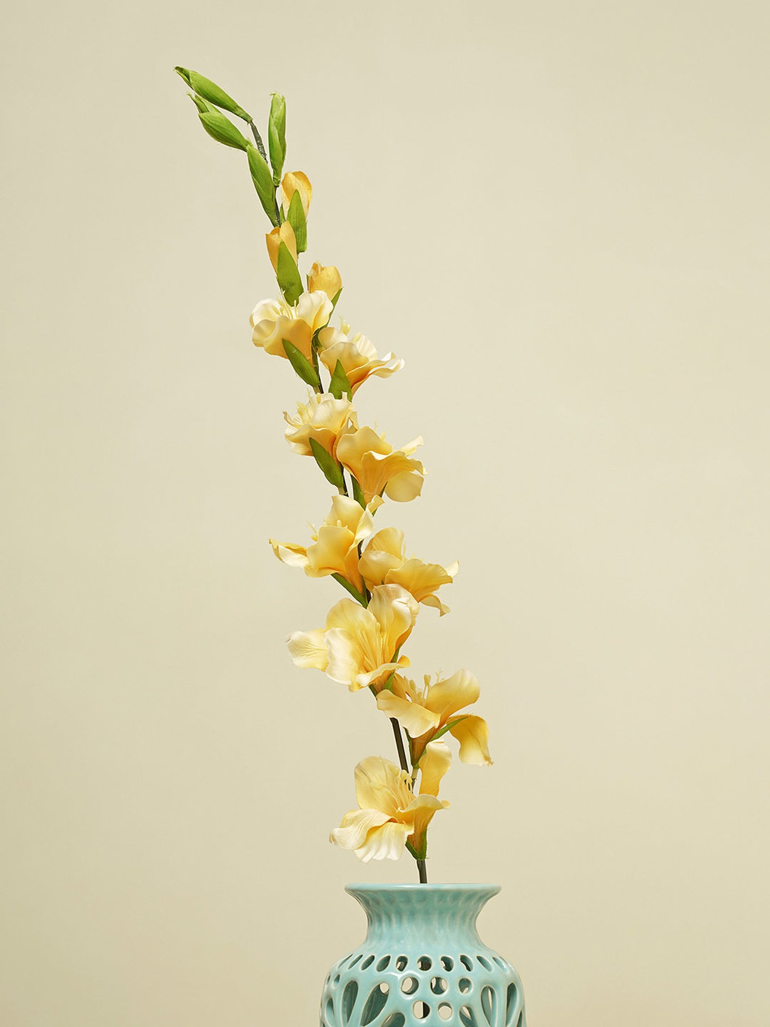 Pure Home and Living Yellow Plastic Solid Flower Stems