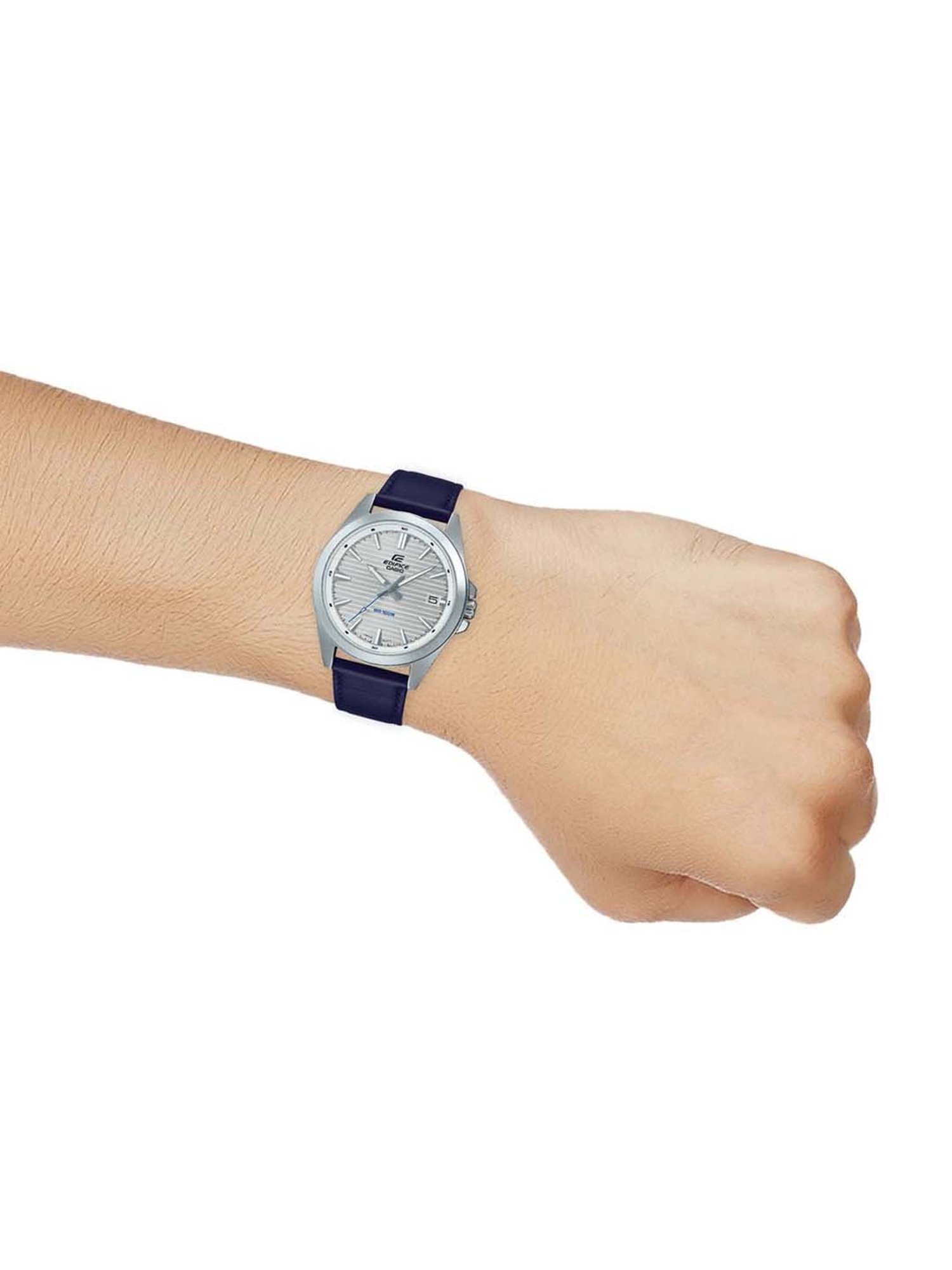 Casio EFV-140L-7AVUDF Edifice Analog Watch for Men (44 mm)