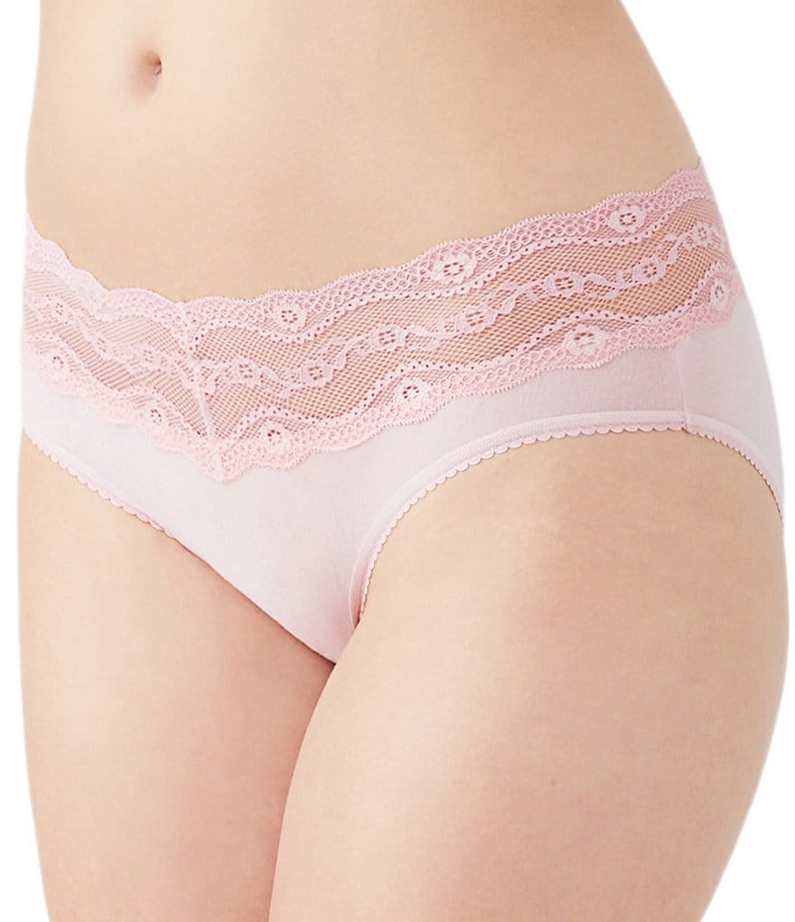 Hanky Panky Mrs. Low-Rise Floral Lace Thong