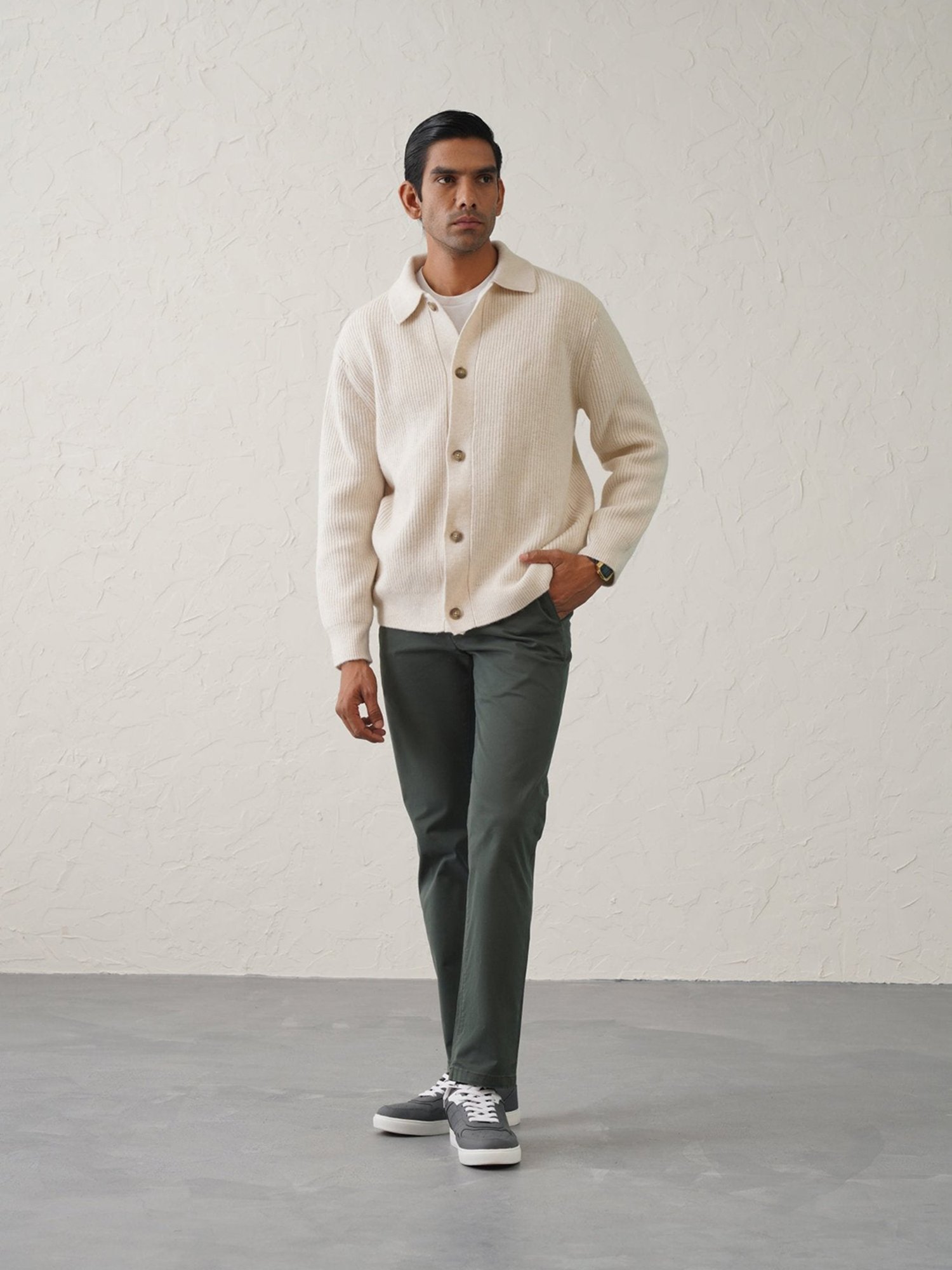 MinusOne Olive Regular Fit Chinos