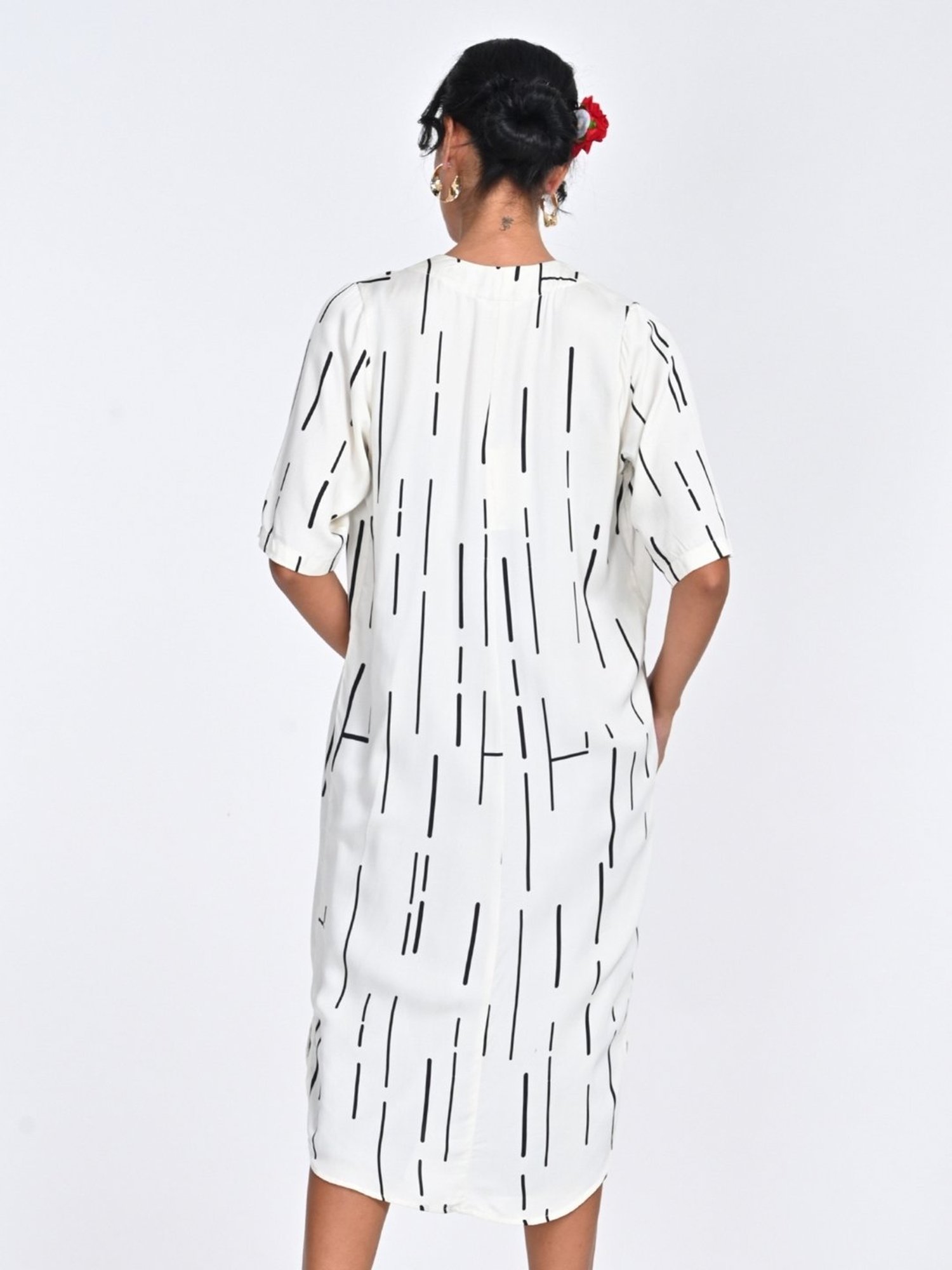 Saltpetre Women Modal Solid Cream Open Front Long Overlay