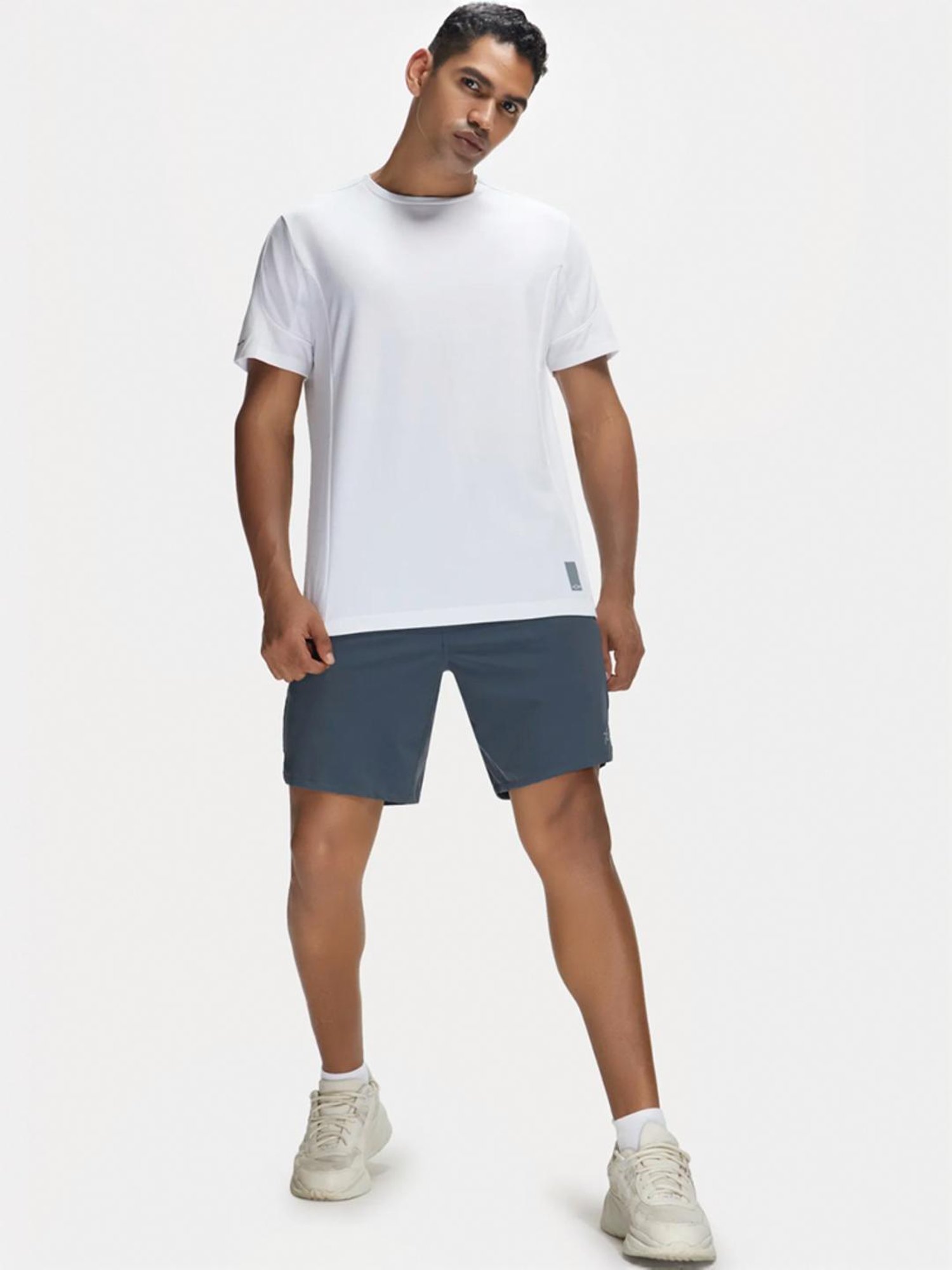 Jockey MV01 White Super Combed Cotton Half Sleeves T-Shirt with Stay Fresh Treatment