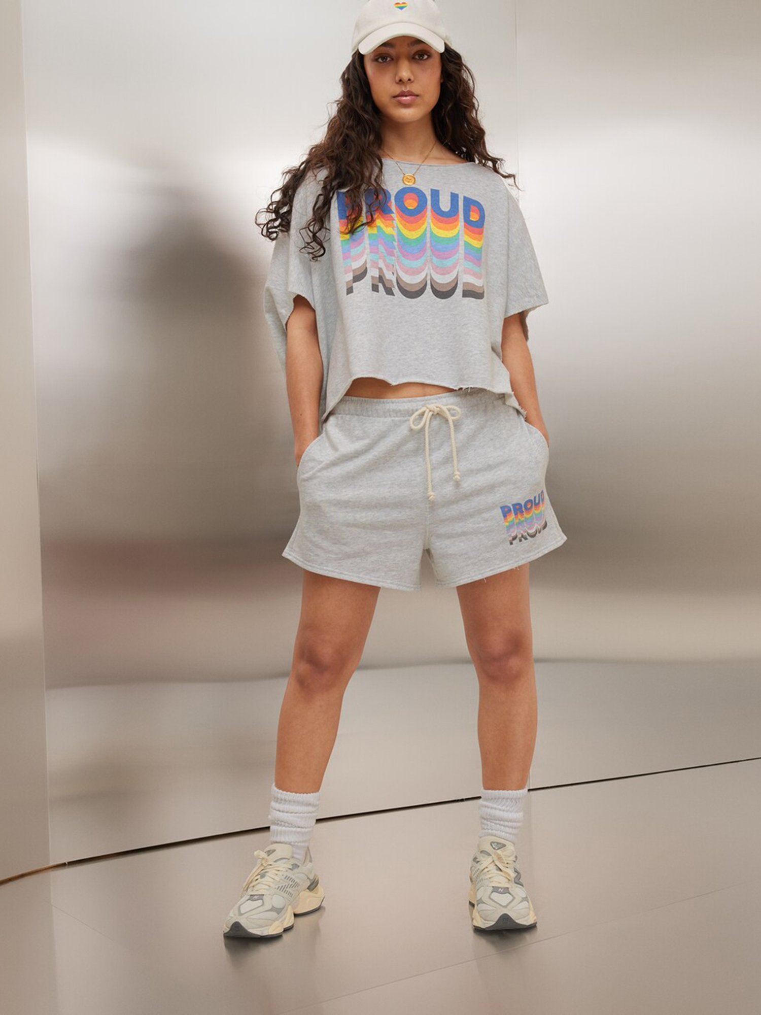 American Eagle Outfitters Grey Graphic Print Shorts