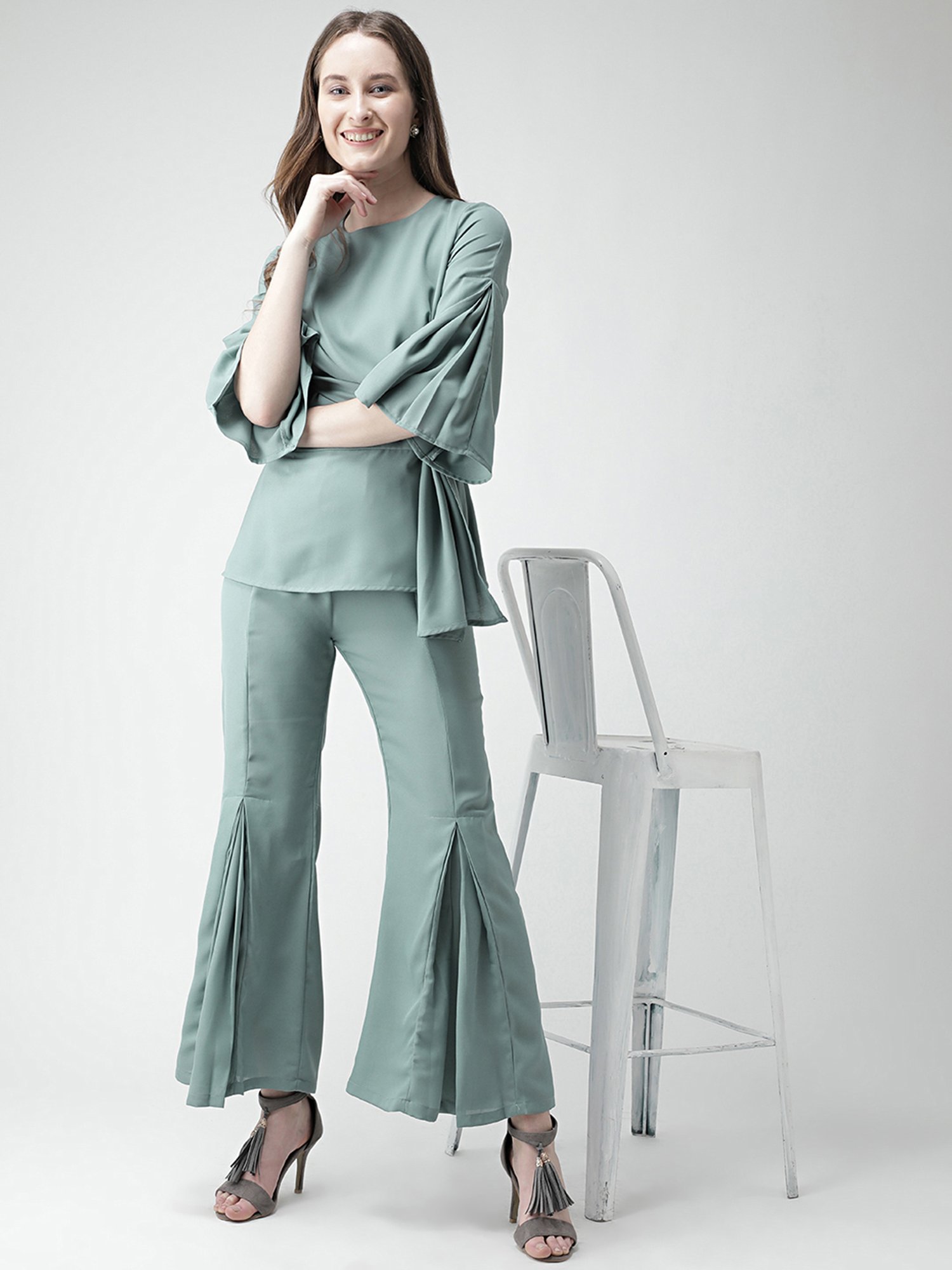 KASSUALLY Green Relaxed Fit Top