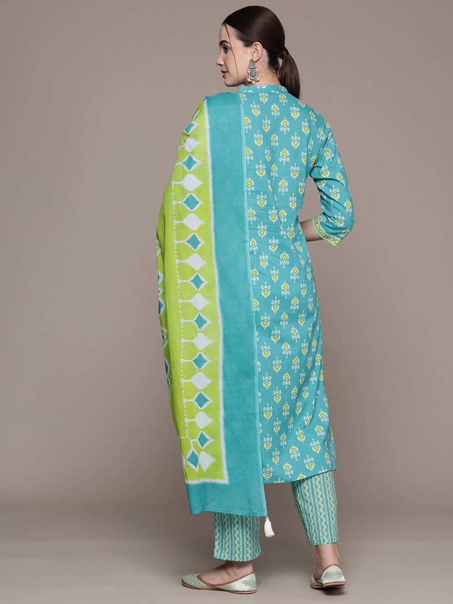 READIPRINT FASHIONS Blue Cotton Printed Kurta Pant Set With Dupatta