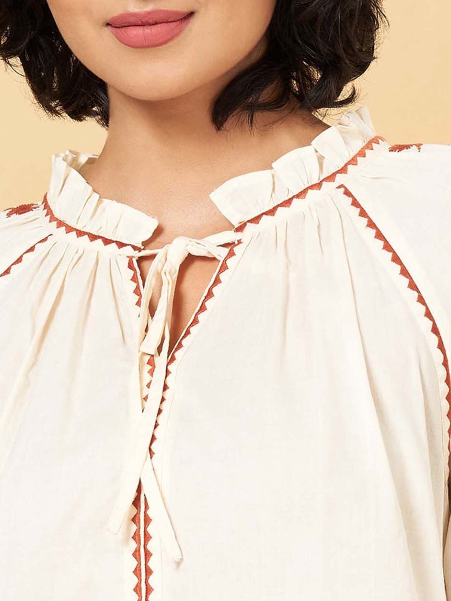 Honey by Pantaloons Off-White Embroidered Top