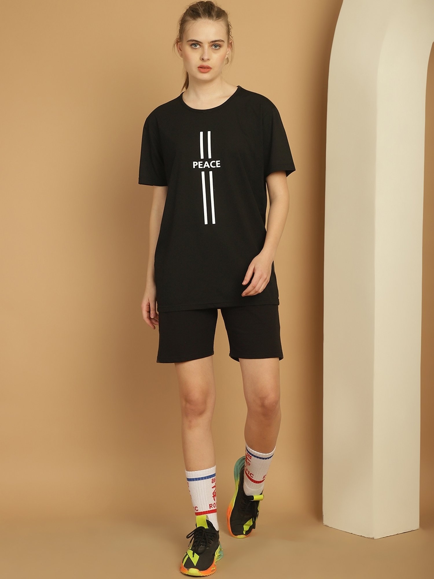 Vimal Jonney Black Cotton Printed T-Shirt & Shorts Set