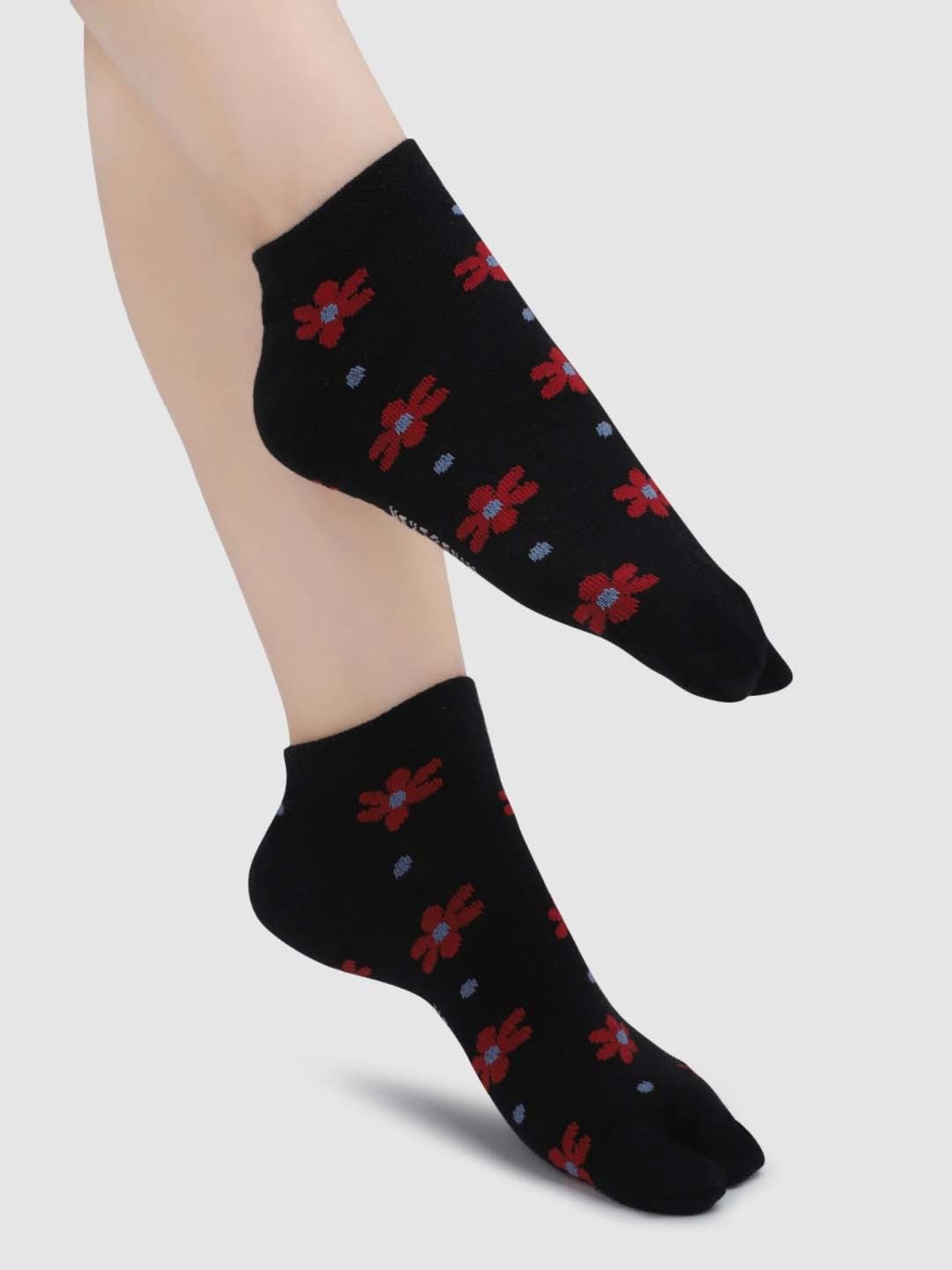 NEXT2SKIN Assorted Color Cotton Thumb Socks - Pack Of 6