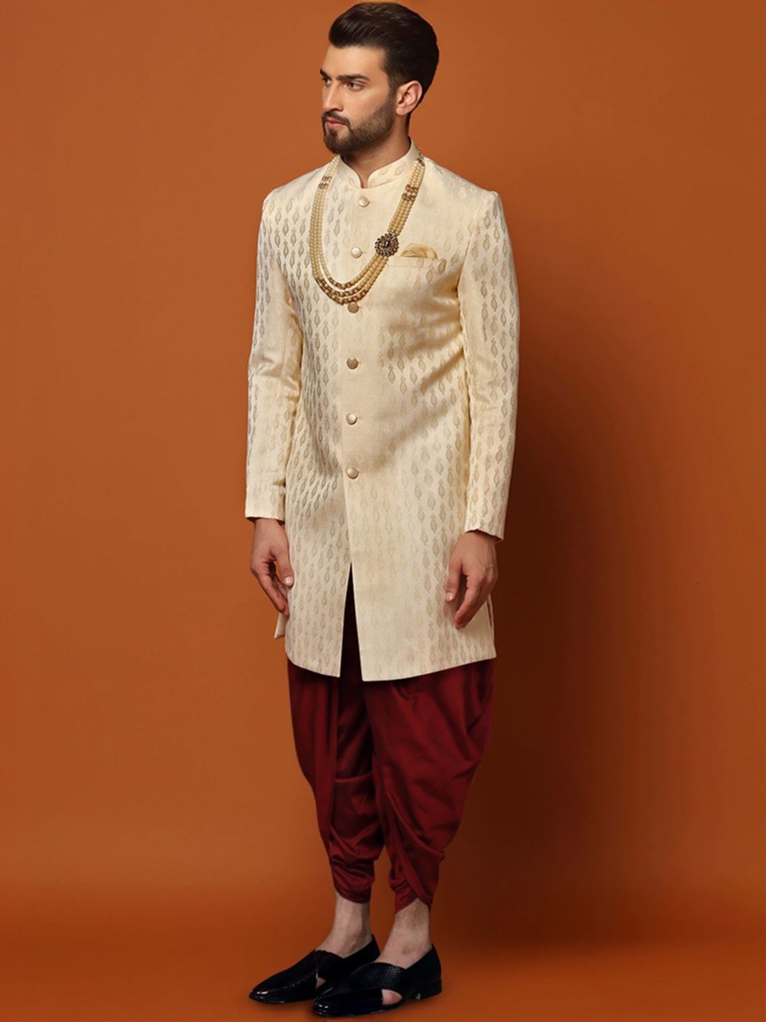 Benstoke Black & Maroon Regular Fit Sherwani Set