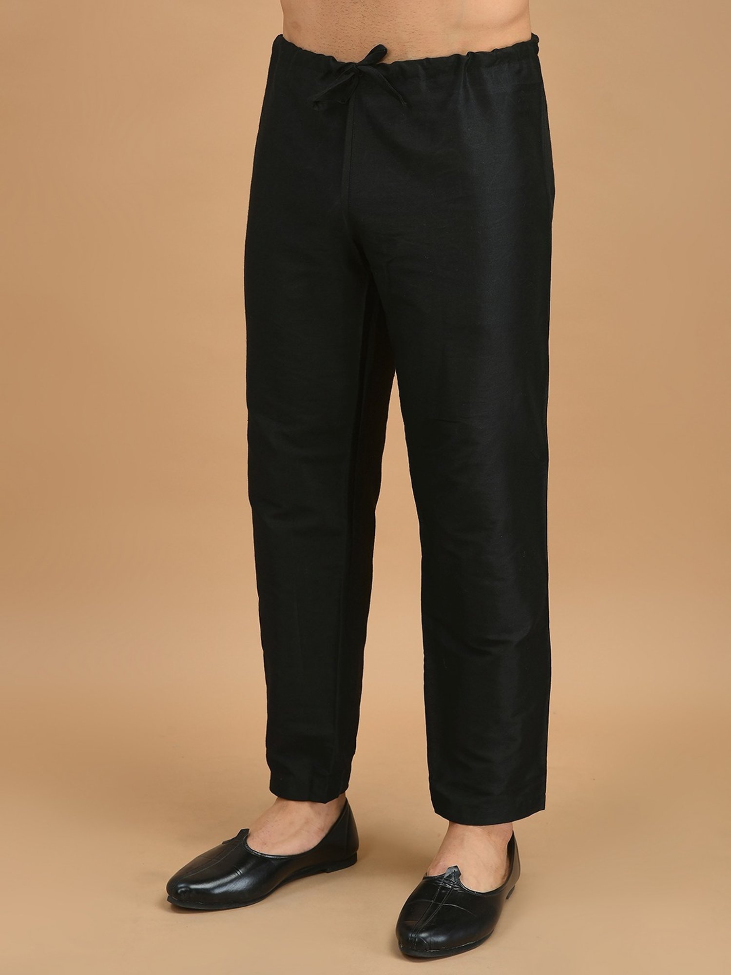 Deyann Silver & Black Regular Fit Printed Kurta Set With Jacket