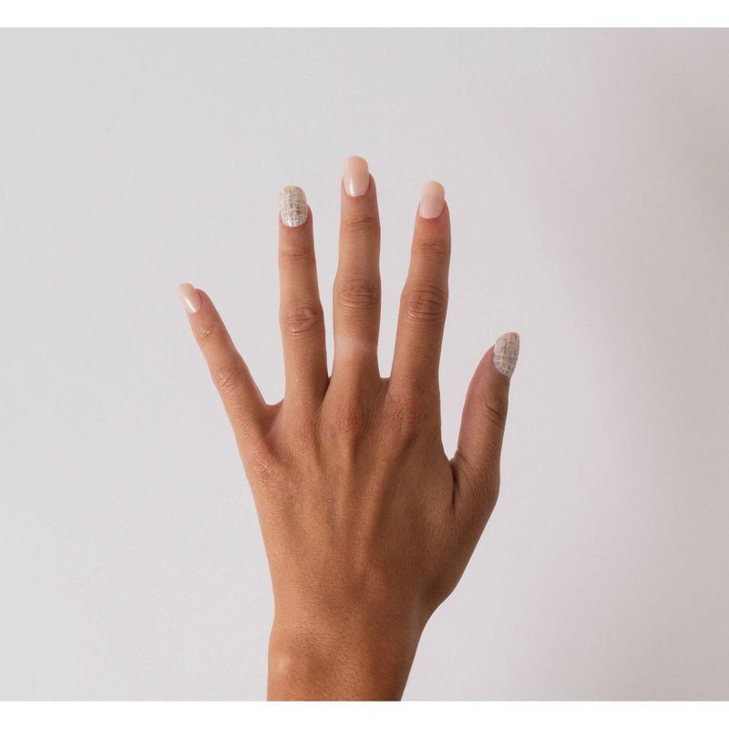 Kiss Gel Fantasy False Nails - Burgundy - 28ct