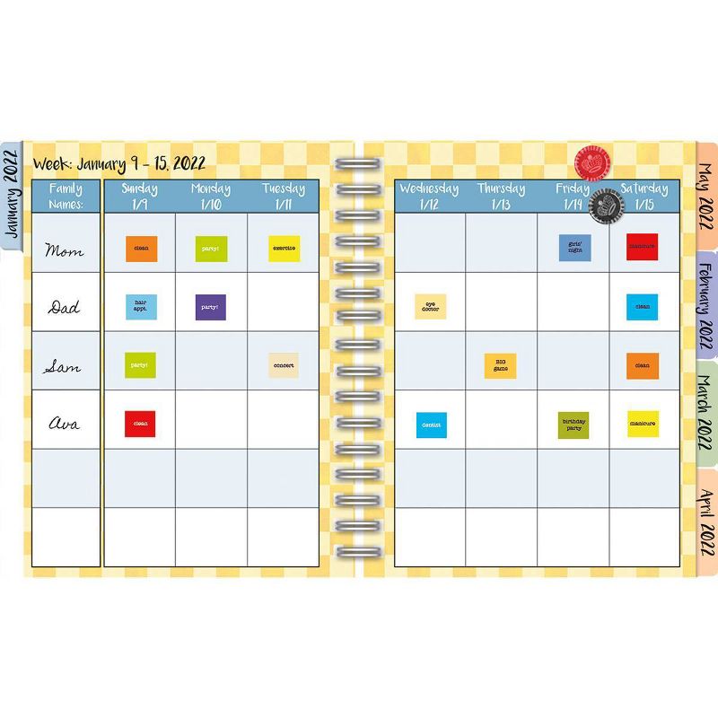 2021-22 17 Month Plan-It Planner 9.5" x 11" Family - Wells St. by Lang