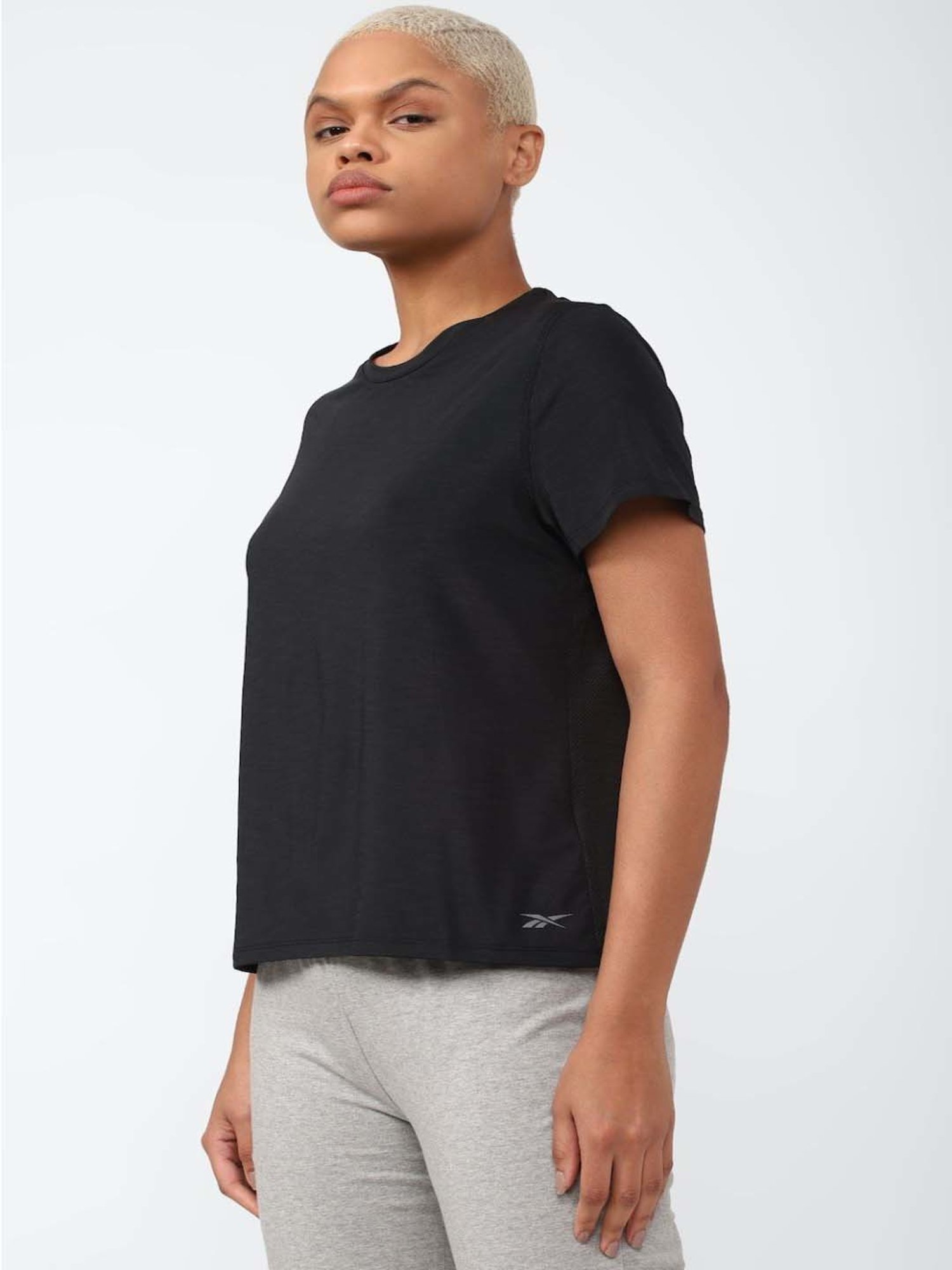 Reebok Black Regular Fit T-Shirt