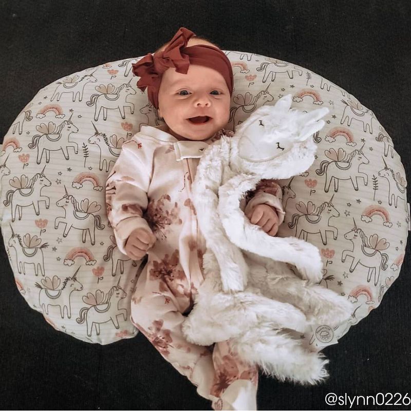 Boppy Original Nursing Pillow Cover - Gray Gold Giraffes