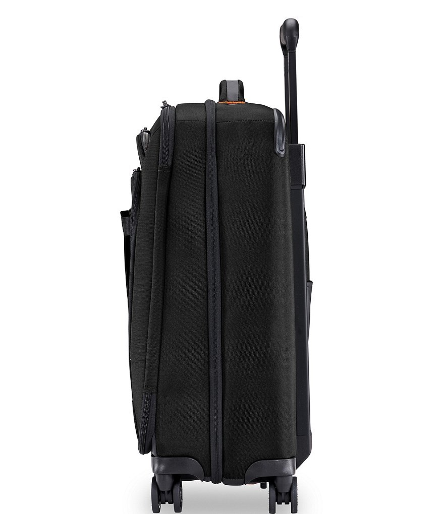 Briggs & Riley ZDX 22#double; Carry-On Expandable Spinner