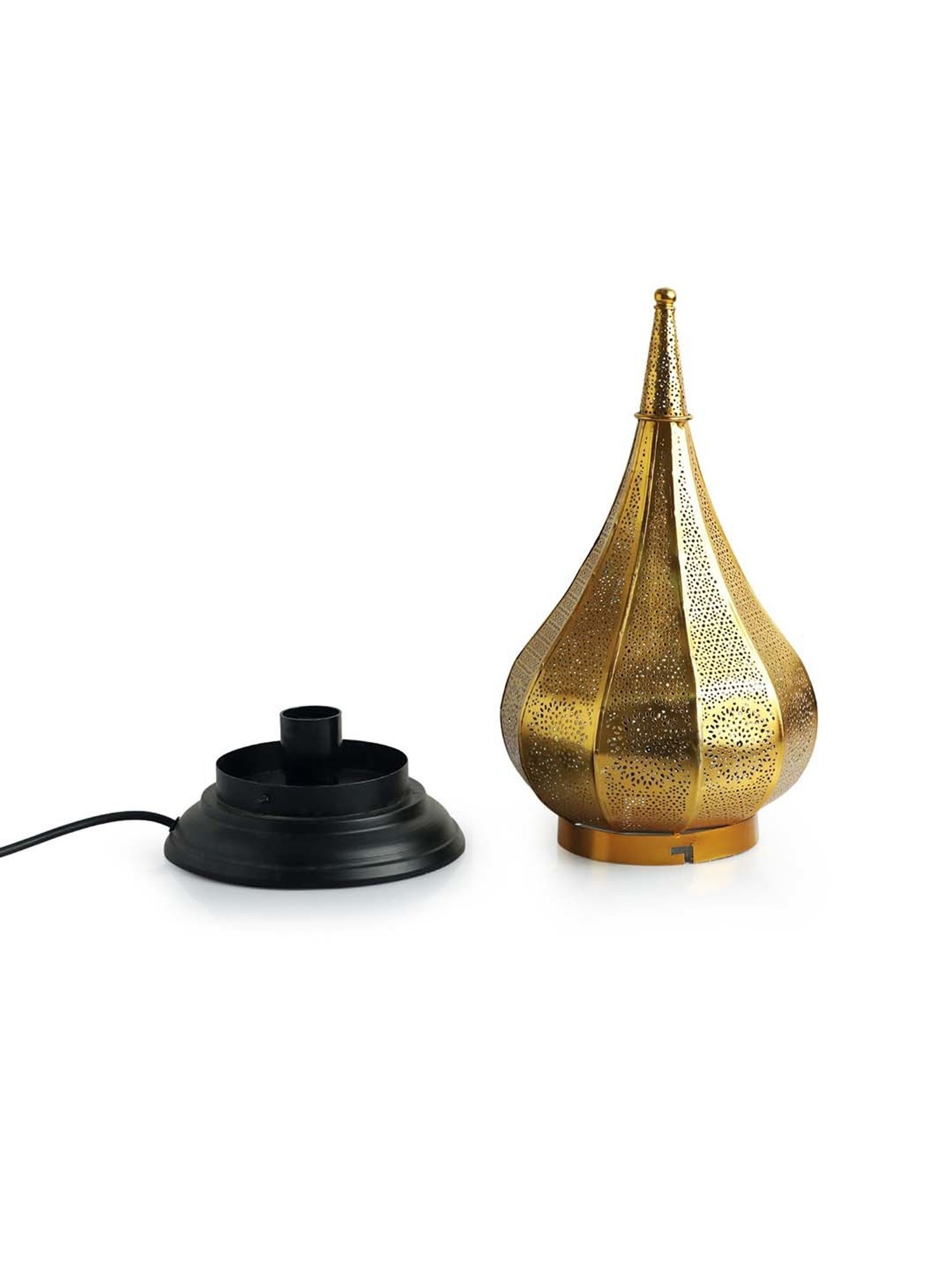 ExclusiveLane Golden Iron 39.62 cm Moroccan Dome' Handcrafted Table Lamp